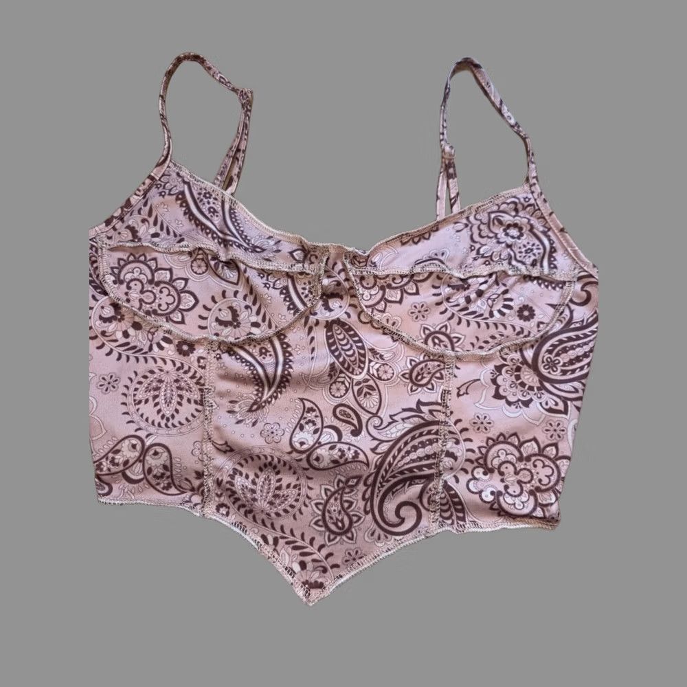 Shein SheIn Cami Crop Top Womens Size S Pink Paisley Print Spaghetti Strap Pullover V-Neck Cropped Tank Lightweight Casual Floral Sleeve-less Size S / US 4 / IT 40 - 1 Thumbnail