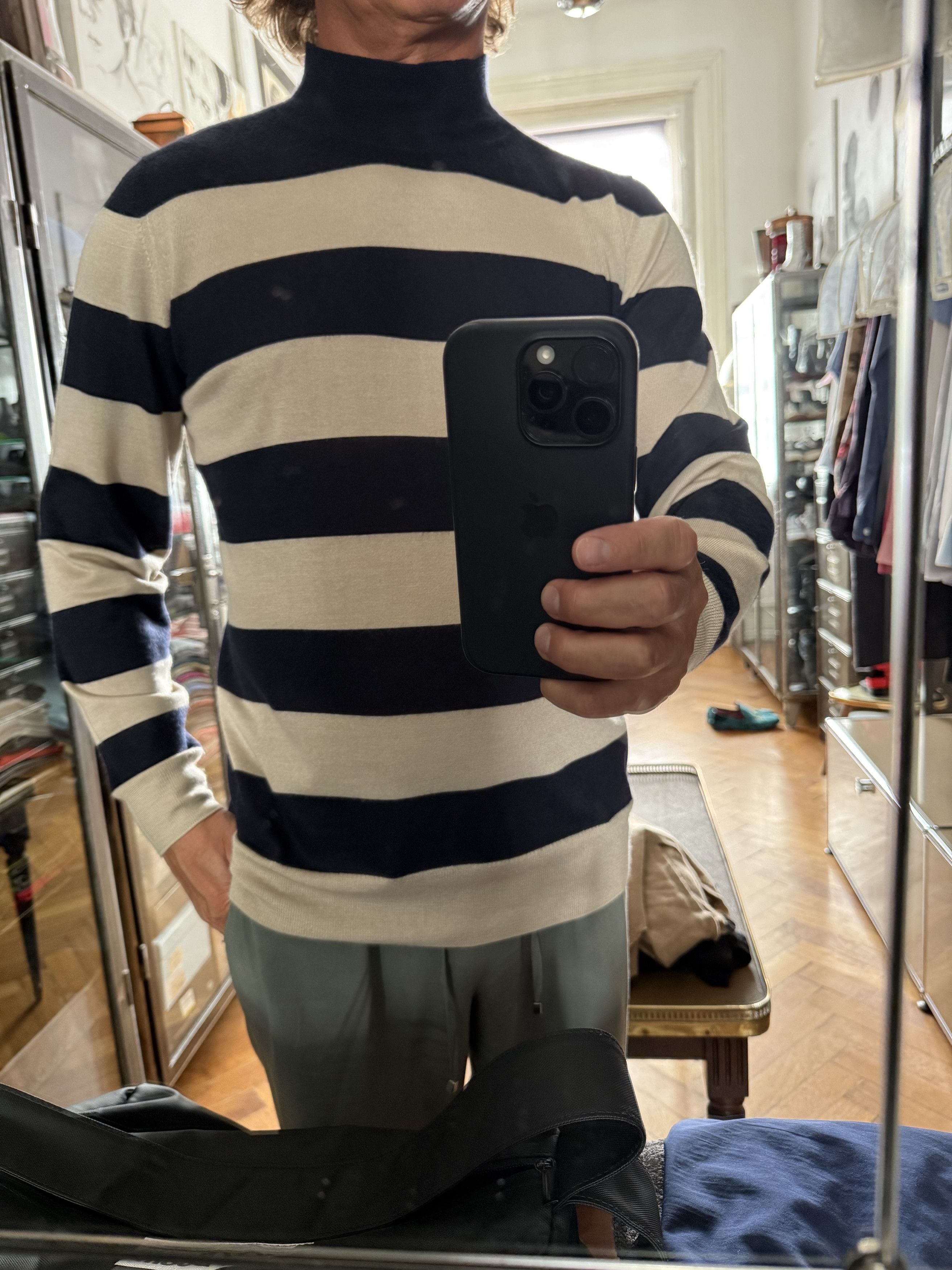 Dries Van Noten DRIES VAN NOTEN SWEATER-NEW- SIZE-L 70% CASHMERE 30% SILK Size US L / EU 52-54 / 3 - 8 Thumbnail