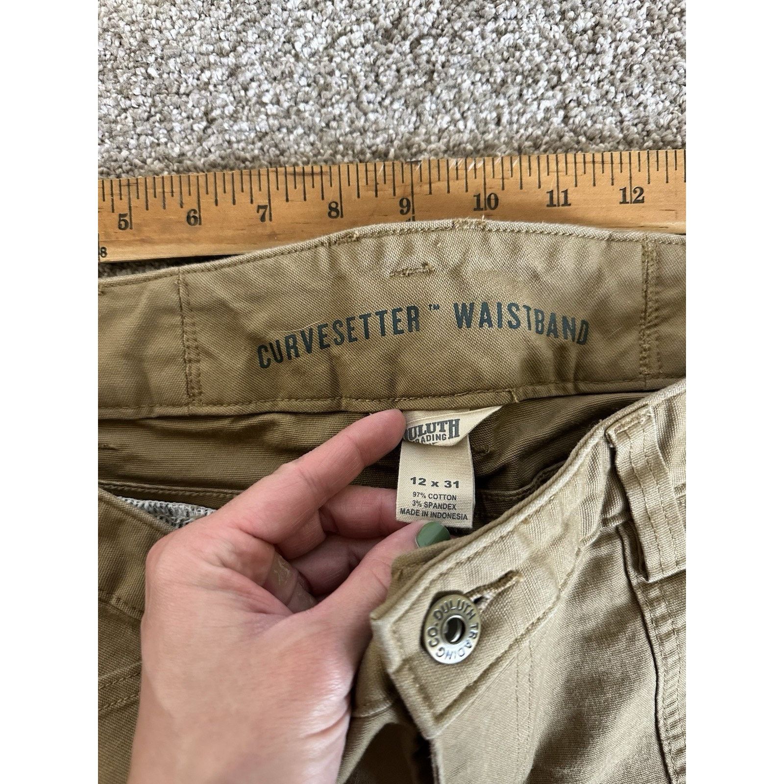 Duluth Trading Company Duluth Trading Co Curvesetter Cargo Pants Women's 12x31 Size 34" / US 12 / IT 48 - 7 Thumbnail