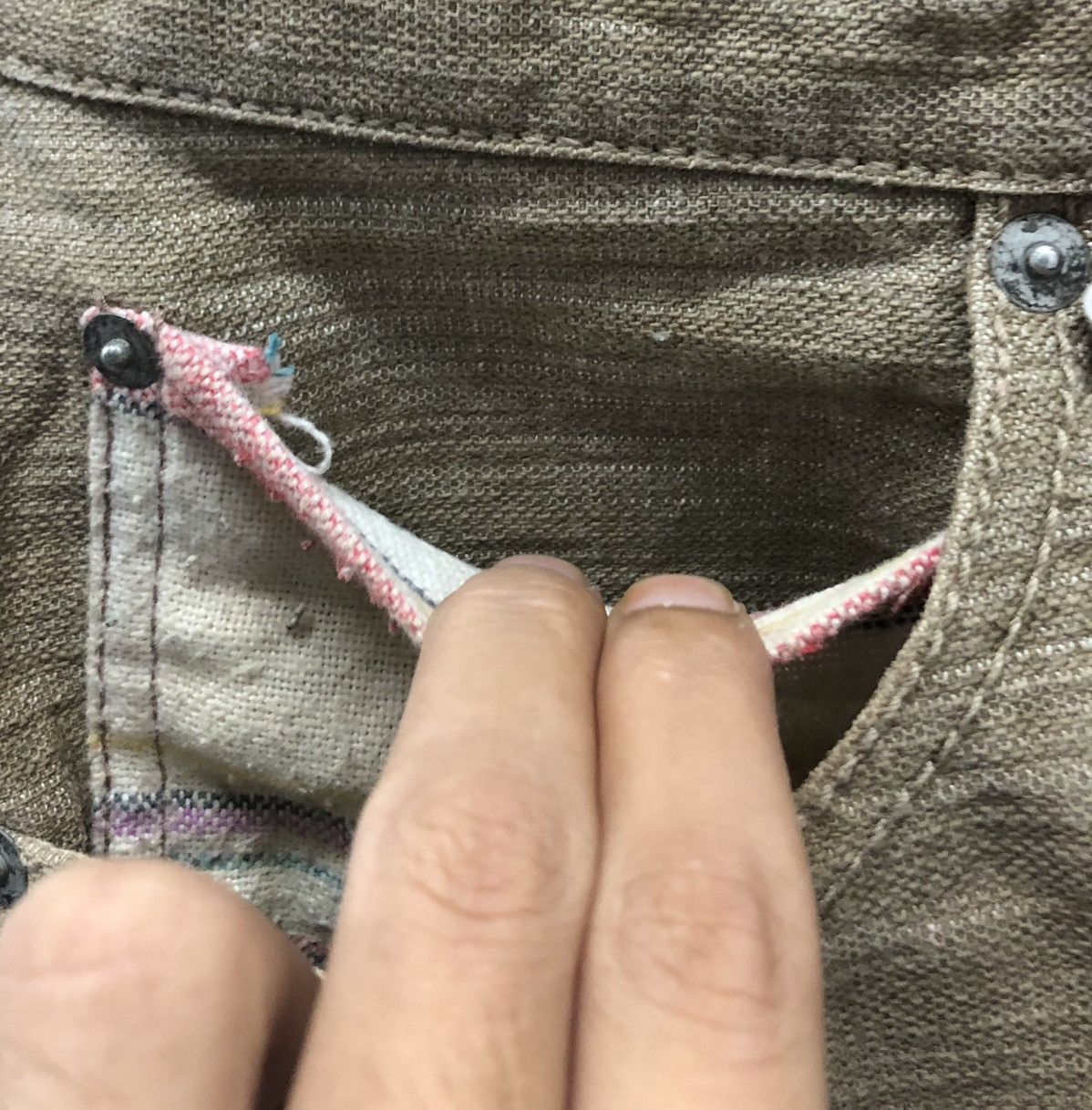 Japanese Brand Vintage Wild Khakis Brown Pants – Made in Japan – Size M Size US 31 - 7 Thumbnail