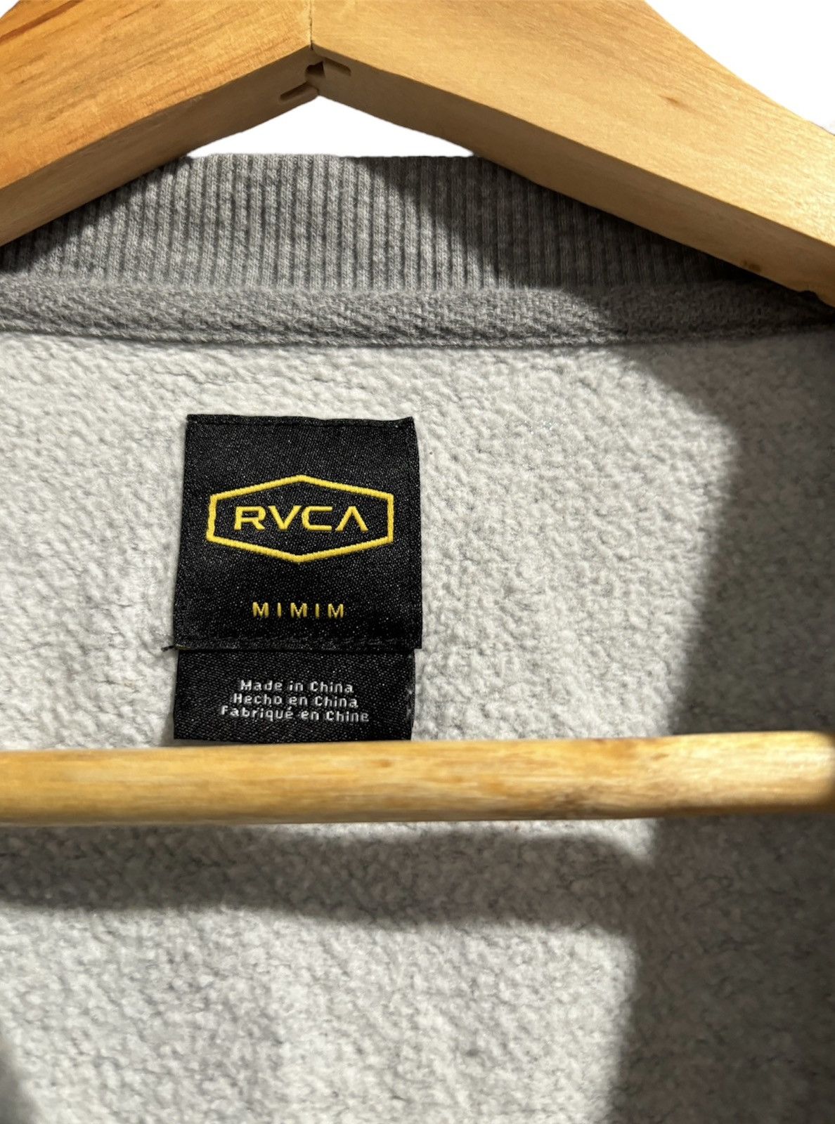 Vintage RVCA Gray Crewneck Size US M / EU 48-50 / 2 - 3 Thumbnail