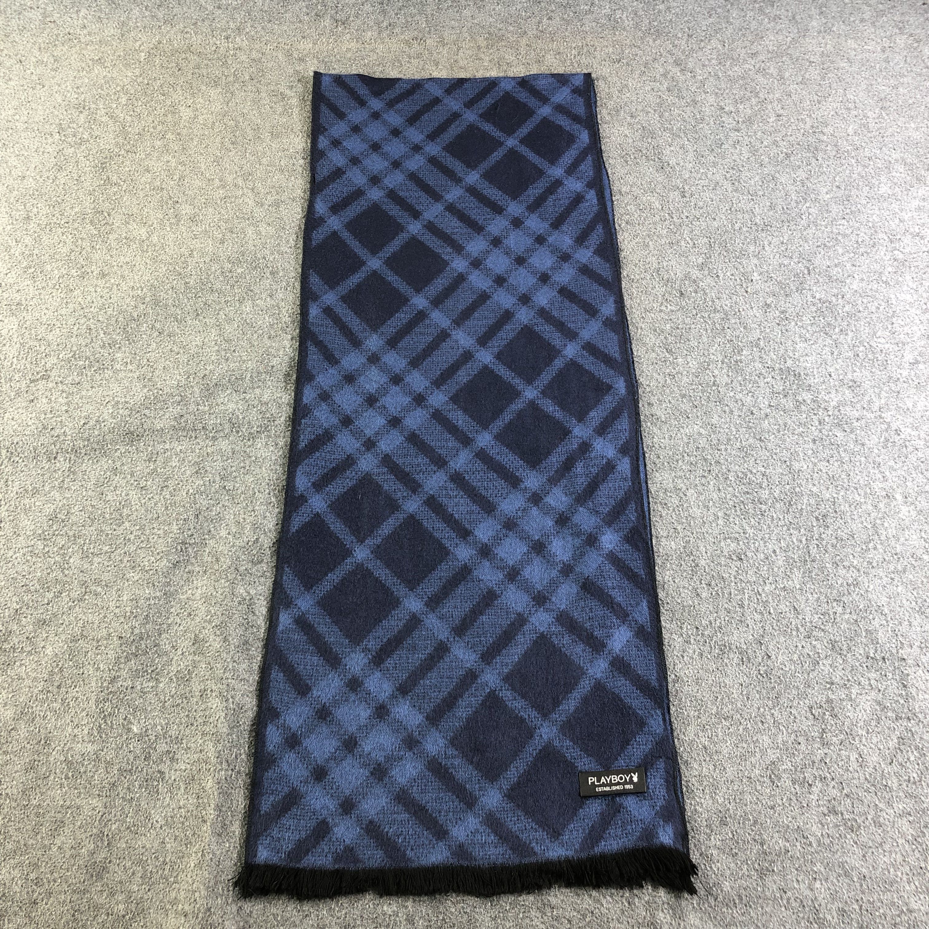 Playboy Playboy Argyle Scarf Muffler V1900 Size ONE SIZE - 1 Thumbnail