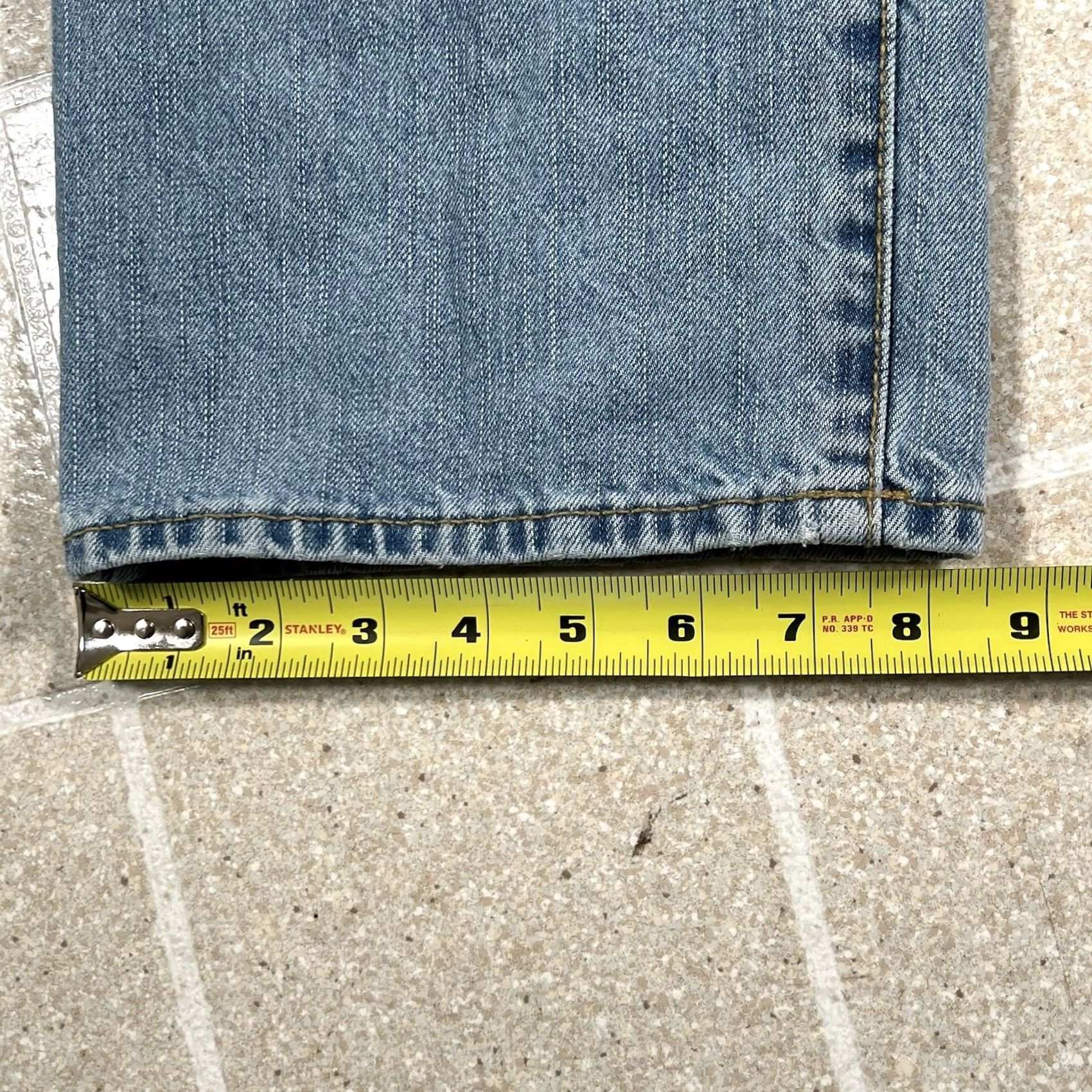 American Eagle Outfitters American Eagle Outfitters Jeans Bootcut Men 28x30 Light Wash Blue Baggy Classic Size US 28 / EU 44 - 8 Thumbnail