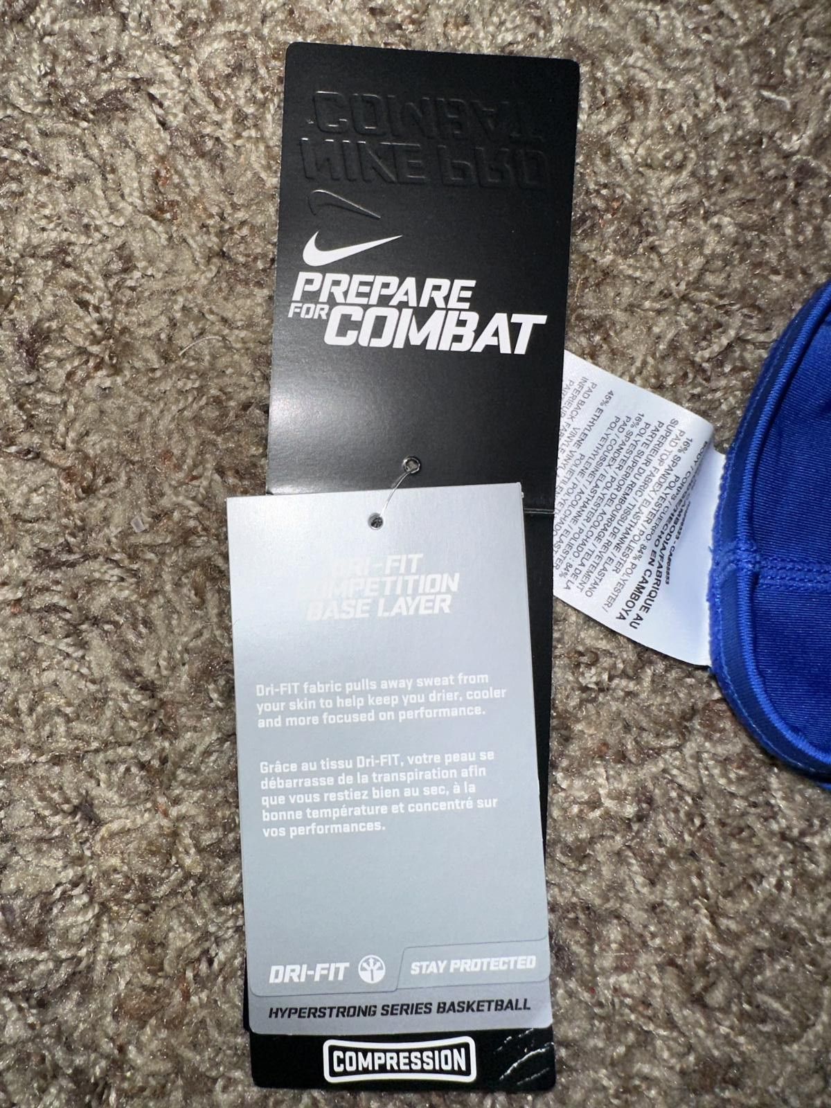 Nike ONE Nike Pro Combat Dri-Fit Compression Basketball Knee Pad Sleeve SINGLE Size ONE SIZE - 8 Thumbnail