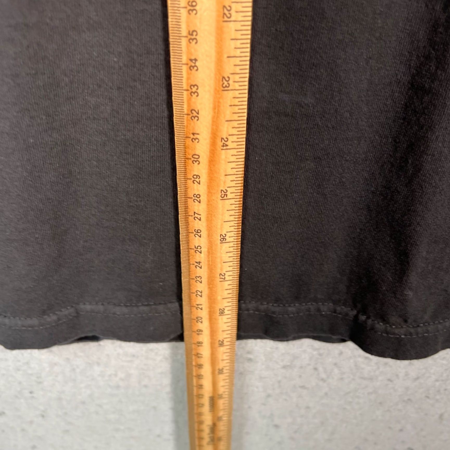 Vintage VINTAGE Joe Garvey The Whitney Studio Club Black Art T-Shirt Mens Large 100% Cotton Graphic Tee Short Sleeve Crew Neck Tag Unreadable Measurements Size US L / EU 52-54 / 3 - 6 Thumbnail
