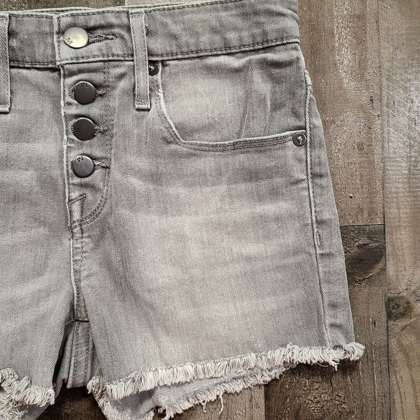 Mossimo Mossimo Shorts Womens 0/25 Gray Cut-Off High Rise Button-Fly Stretch Light Denim Shirt? Size 40" / US 18 - 5 Thumbnail