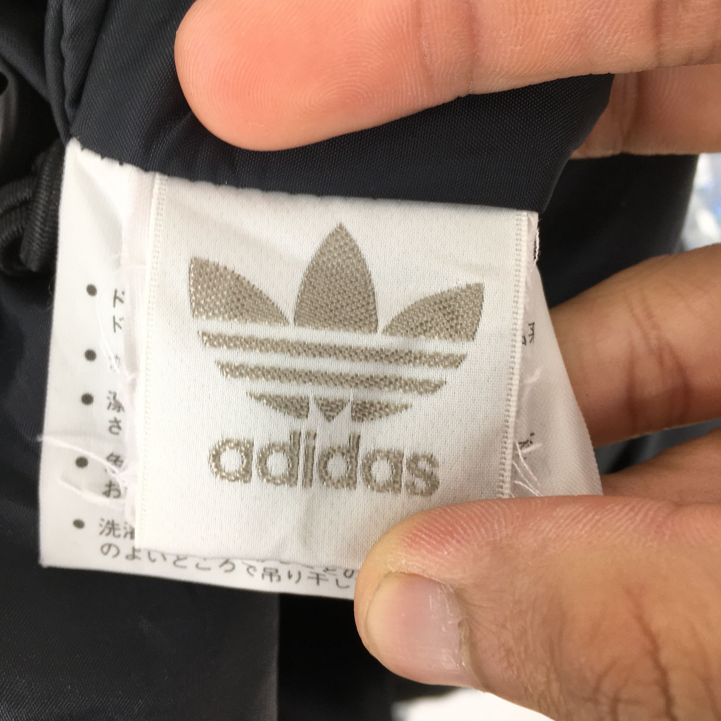 Adidas Vintage Adidas Trefoil Hoodie Jacket Windbreaker Large Size US L / EU 52-54 / 3 - 7 Thumbnail