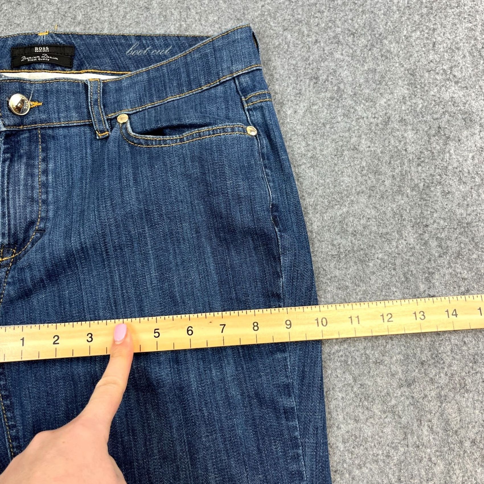Hugo Boss HUGO BOSS Jeans Bootcut Womens 30 32 Blue Rinse Logo Stretch Easy Care Pockets Low Rise Denim Size 32" / US 10 / IT 46 - 5 Thumbnail