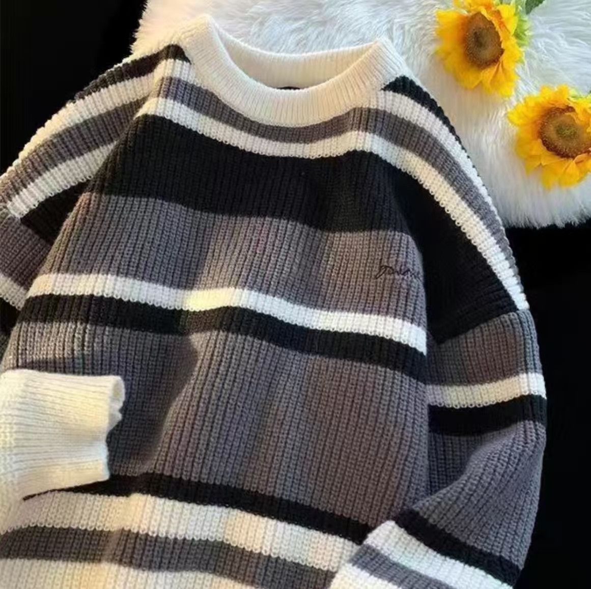 Japanese Brand Black casual retro striped knitted sweater y2k Size US M / EU 48-50 / 2 - 2 Thumbnail