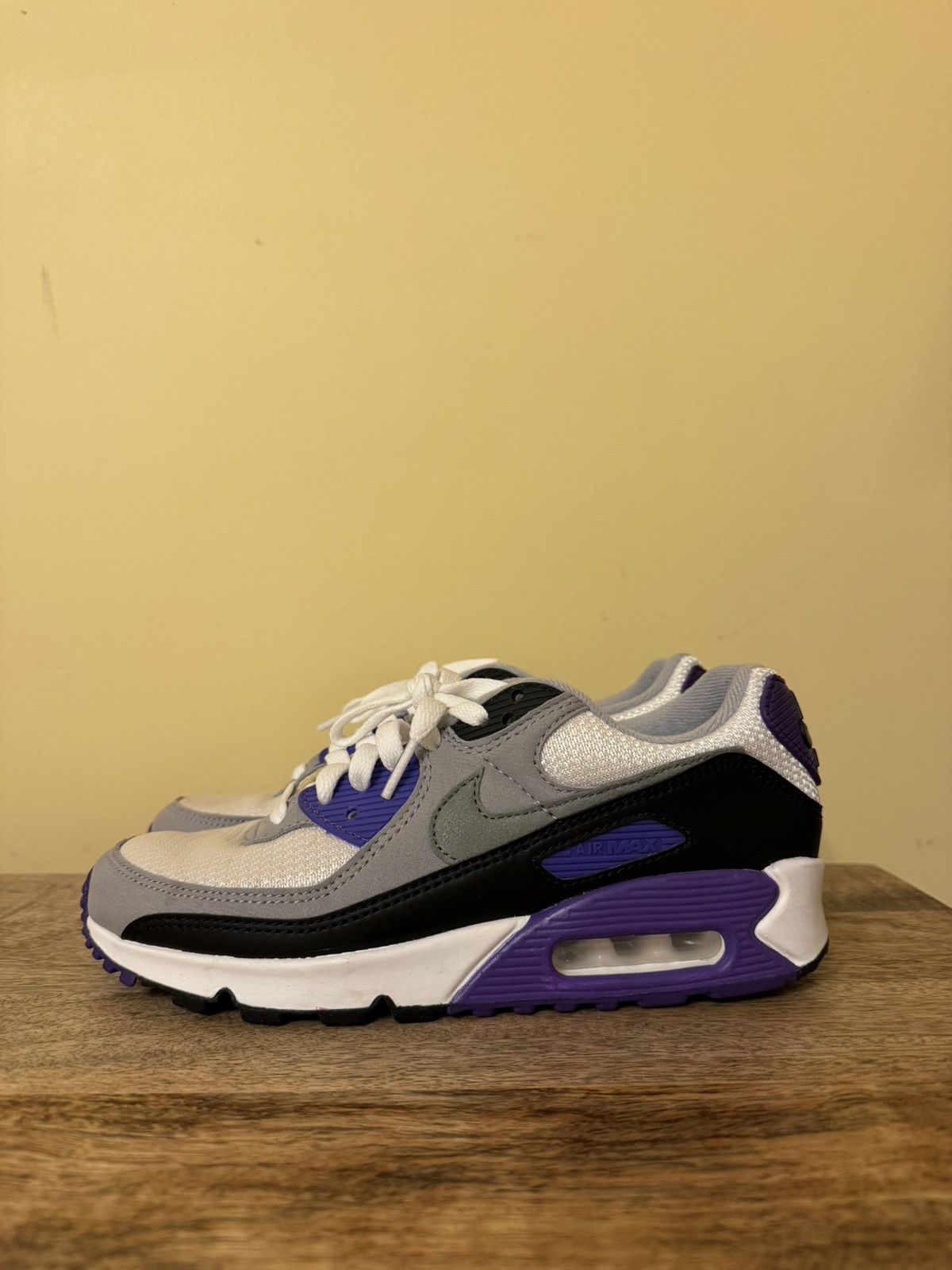 Nike Air Max 90 Hyper Grape Size US 7.5 / IT 37.5 - 1 Thumbnail