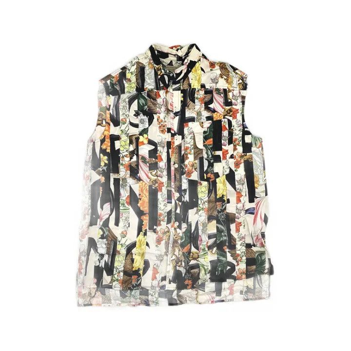 Burberry Burberry Casual Fashion Button-Up Vest 0079 Size S / US 4 / IT 40 - 1 Thumbnail