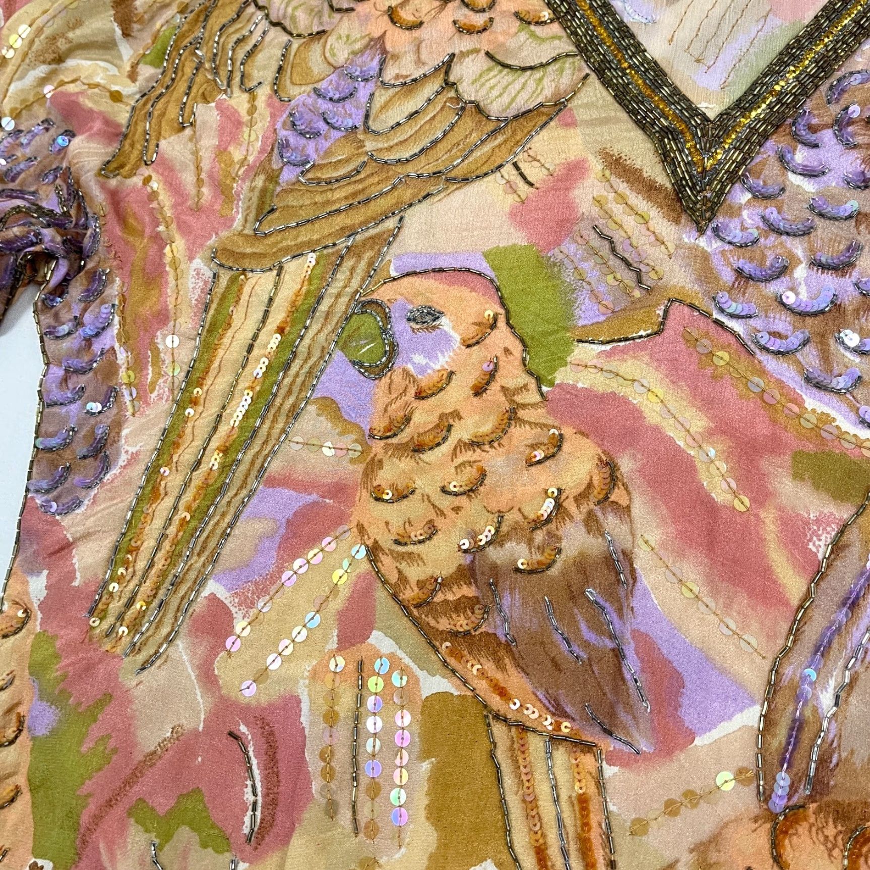 I. Magnin VINTAGE I. MAGNIN Blouse Womens Medium Silk Bird Parrot Beaded Sequin Fairy 70s 80s Size M / US 6-8 / IT 42-44 - 3 Thumbnail