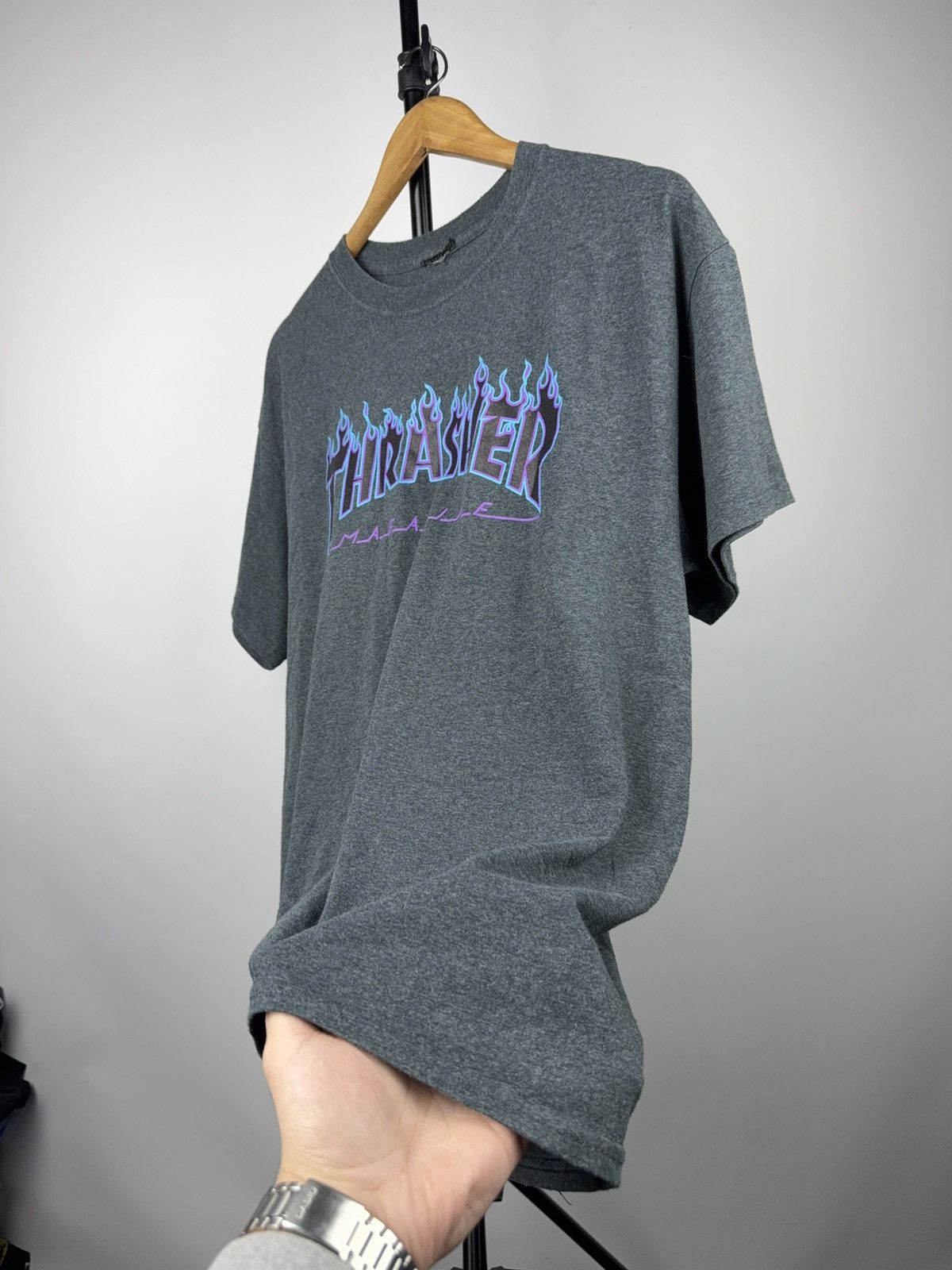 Thrasher Retro 00s Thrasher Magazine SK8 Flame Logo Skate T-Shirt Size US L / EU 52-54 / 3 - 6 Thumbnail