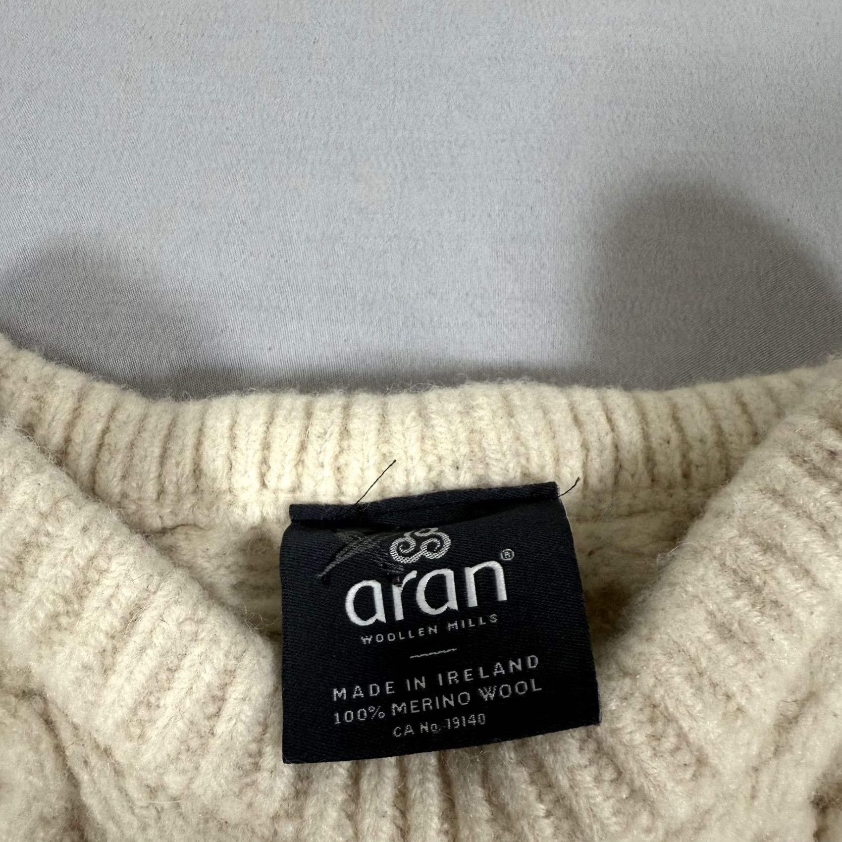 Vintage Aran Woollen Mills Aran Sweater Womens M White Merino Wool Cable-Knit Ireland Woollen Mills Size M / US 6-8 / IT 42-44 - 7 Thumbnail