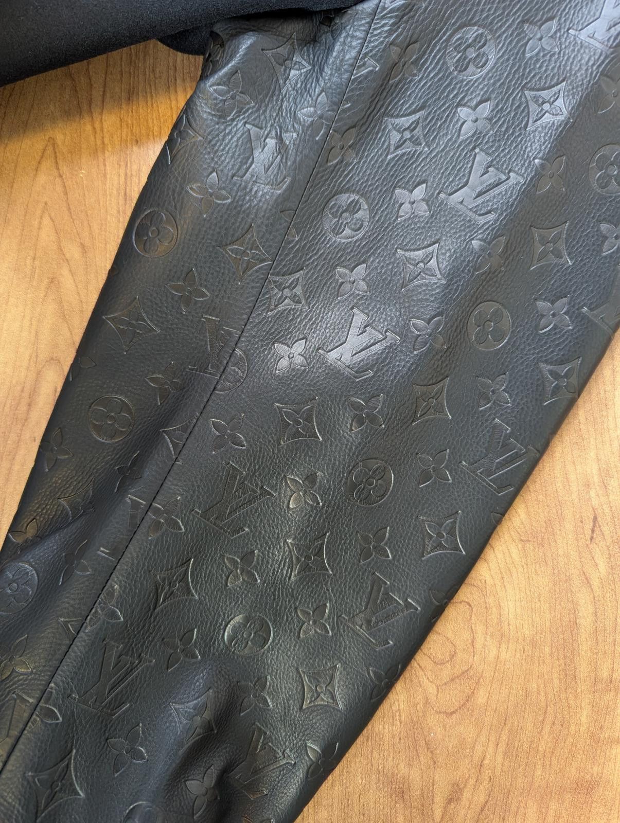 Louis Vuitton Louis Vuitton Melpomene Varsity Jacket in Black - 52 Size US L / EU 52-54 / 3 - 5 Thumbnail