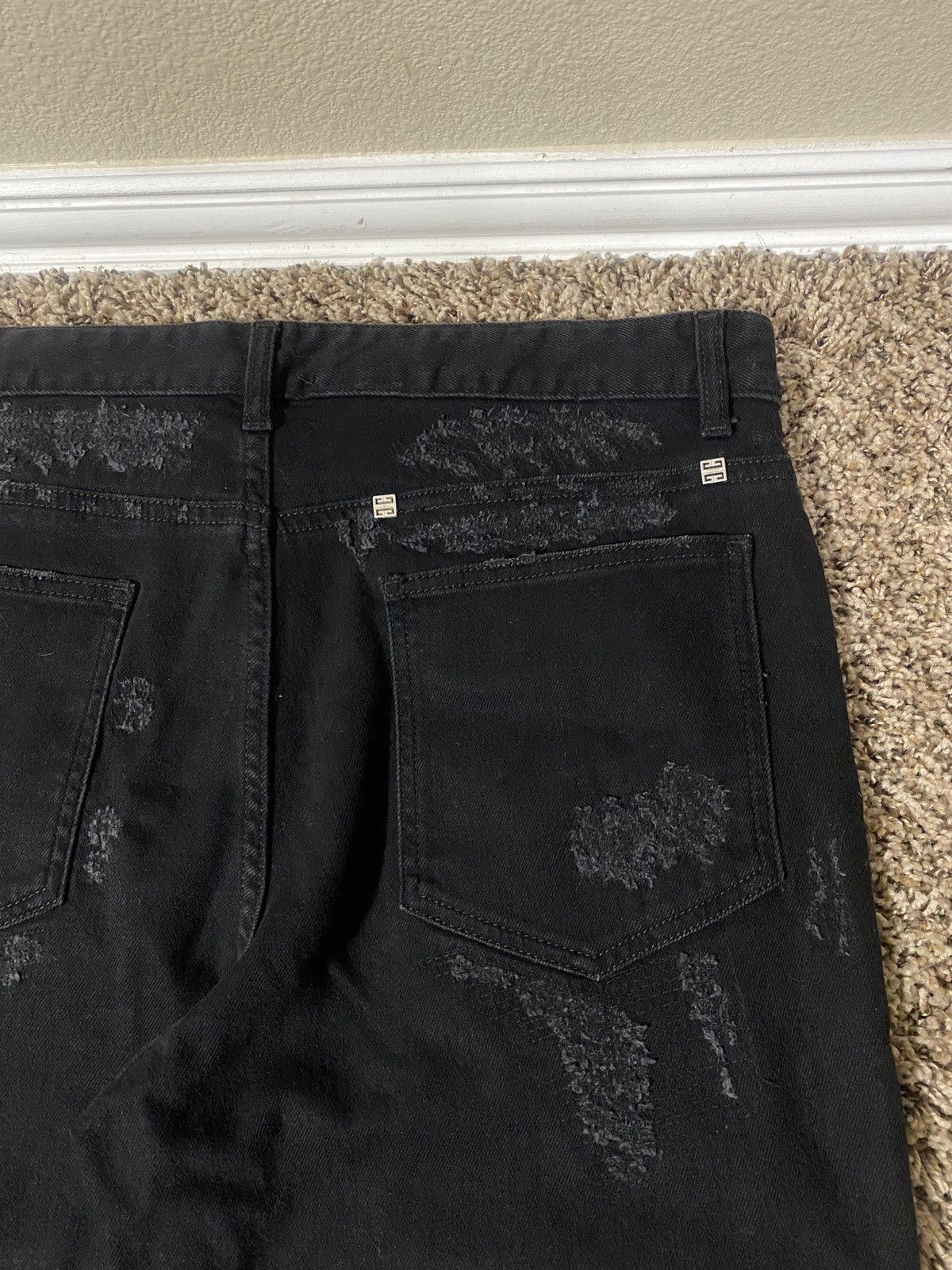 Givenchy Givenchy Matthew Williams Distressed Boro Denim Jeans 35 Size US 33 - 5 Thumbnail