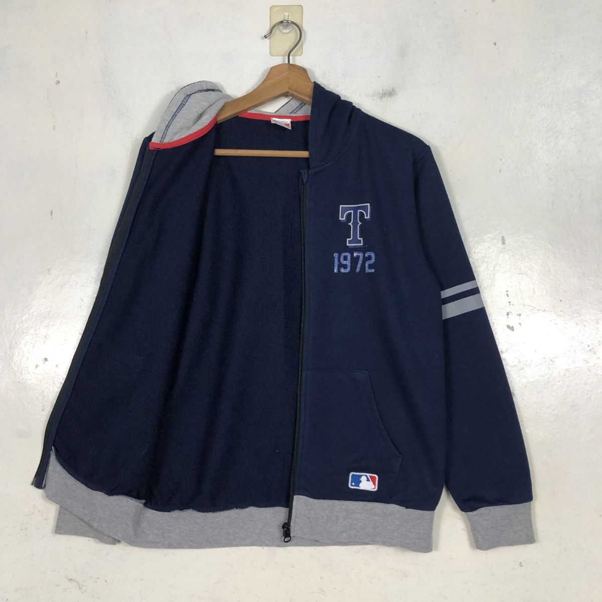 Japanese Brand 📌Major League Baseball Sweatshirt Size US M / EU 48-50 / 2 - 13 Thumbnail