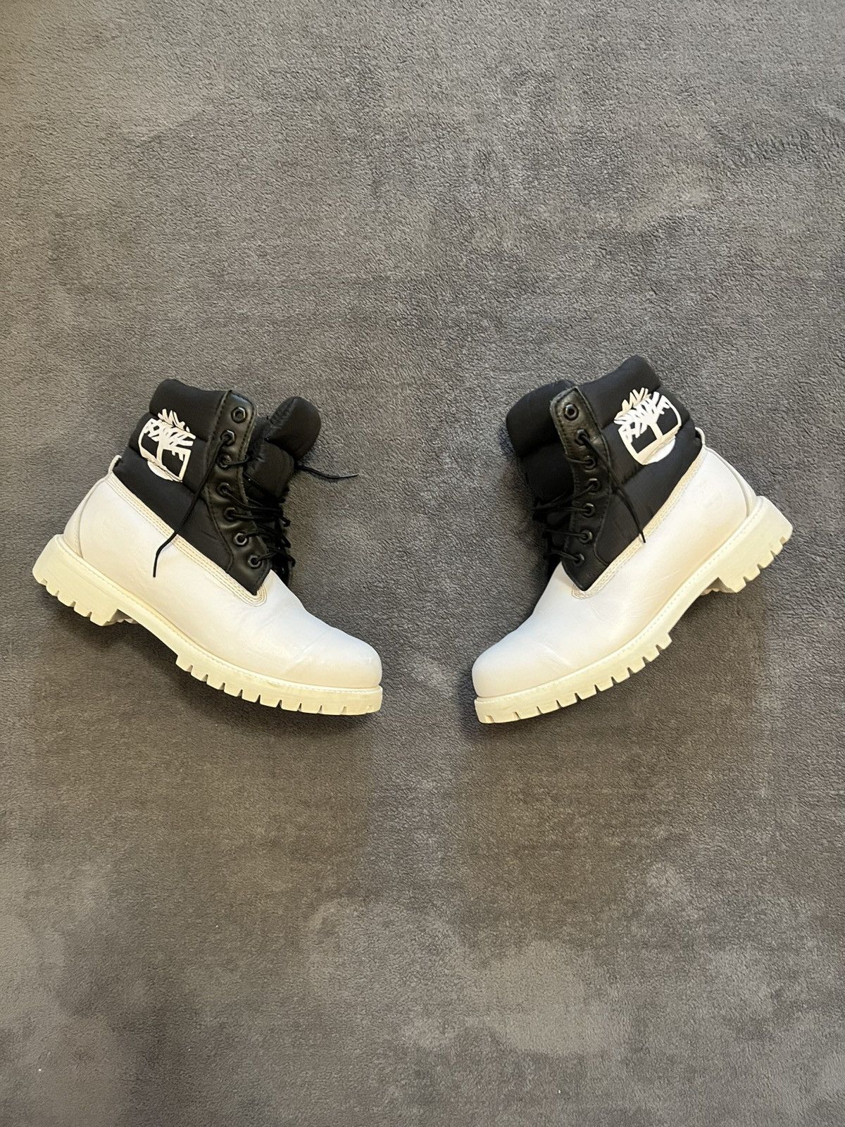 Timberland Timberland 6-Inch White Boots Size US 9.5 / EU 42-43 - 1 Thumbnail
