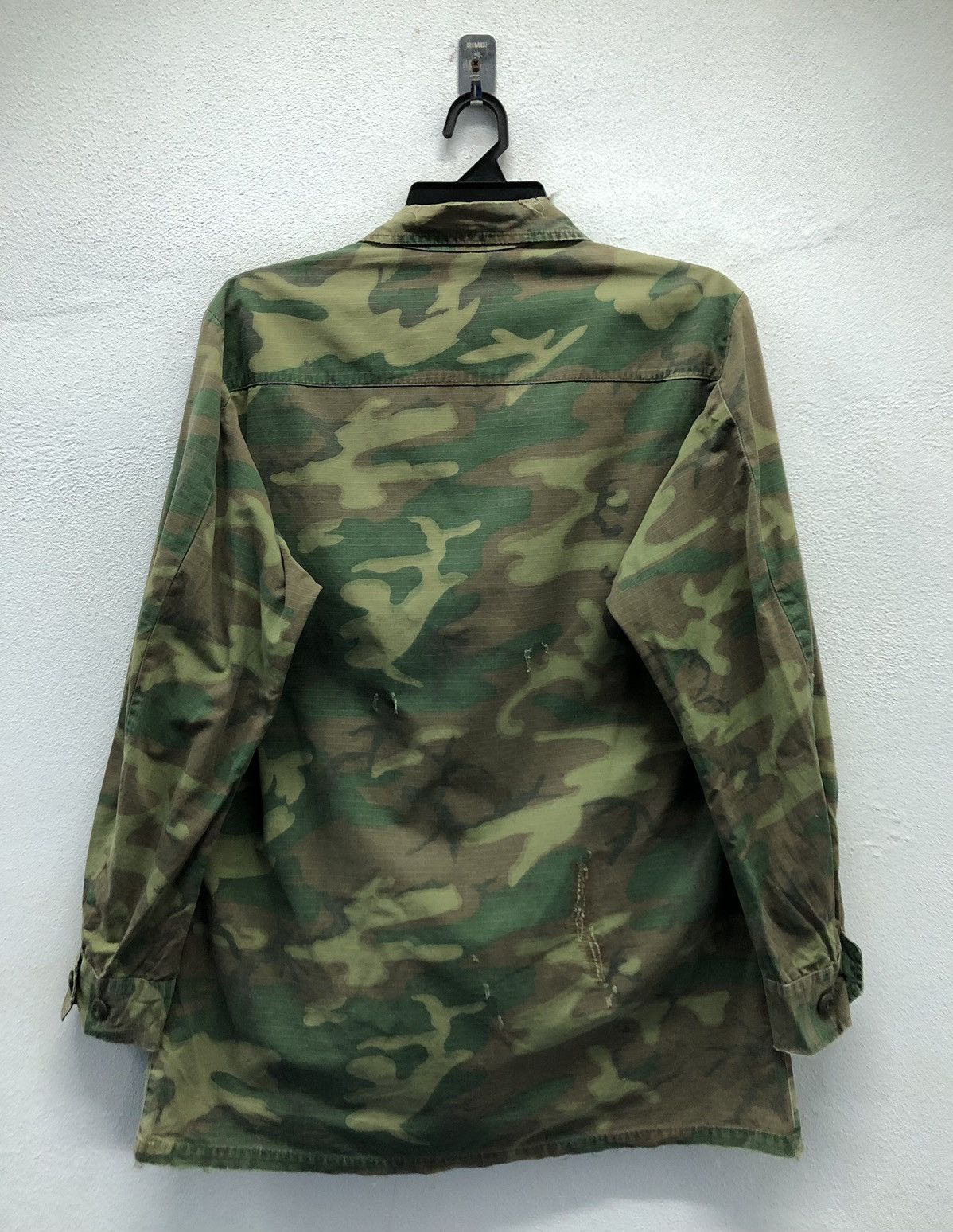 Vintage Vintage Us Army Woodland Camo Military Field Jacket Size US L / EU 52-54 / 3 - 2 Thumbnail
