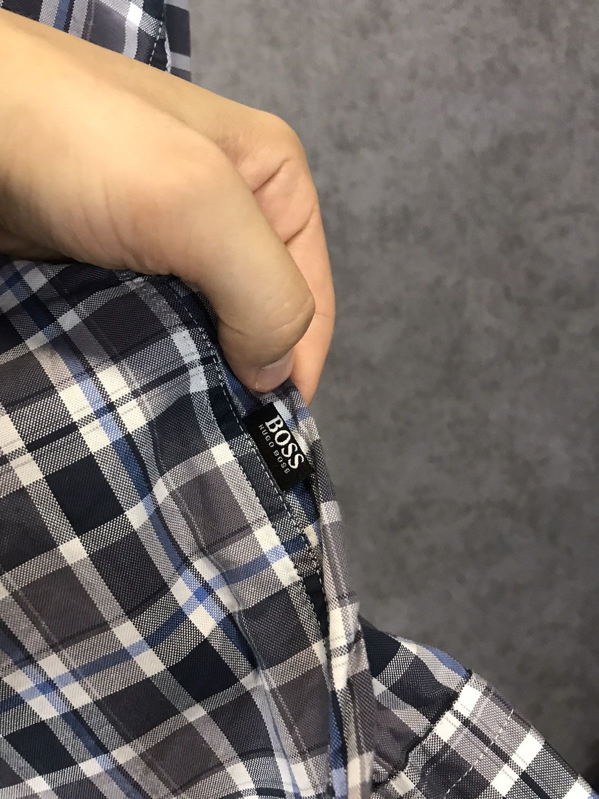 Hugo Boss Hugo Boss designer shirt Size US XL / EU 56 / 4 - 4 Thumbnail