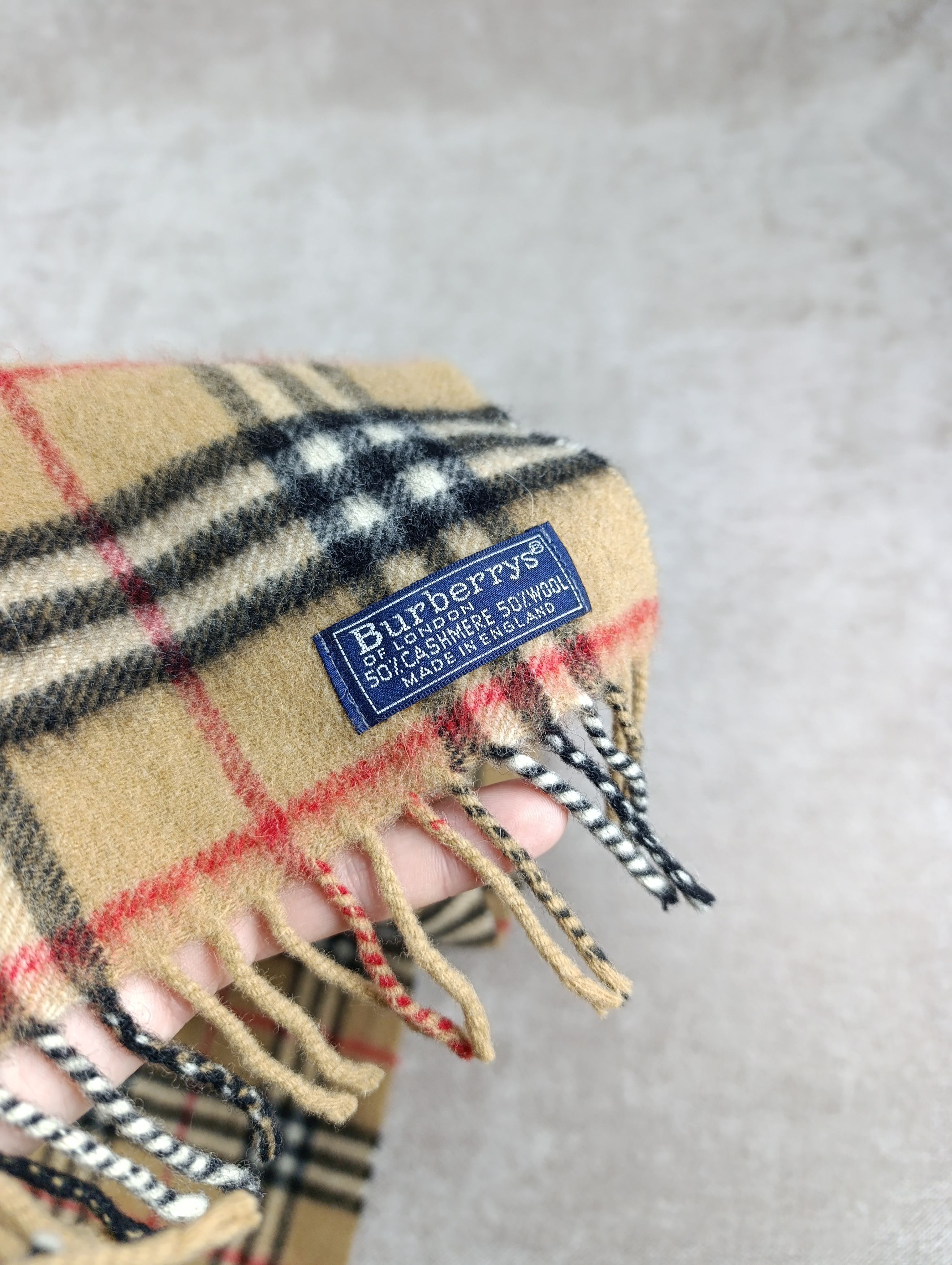 Burberry Burberrys Burberry Nova Check Vintage Wool \ Cashmere Scarf Size ONE SIZE - 3 Thumbnail