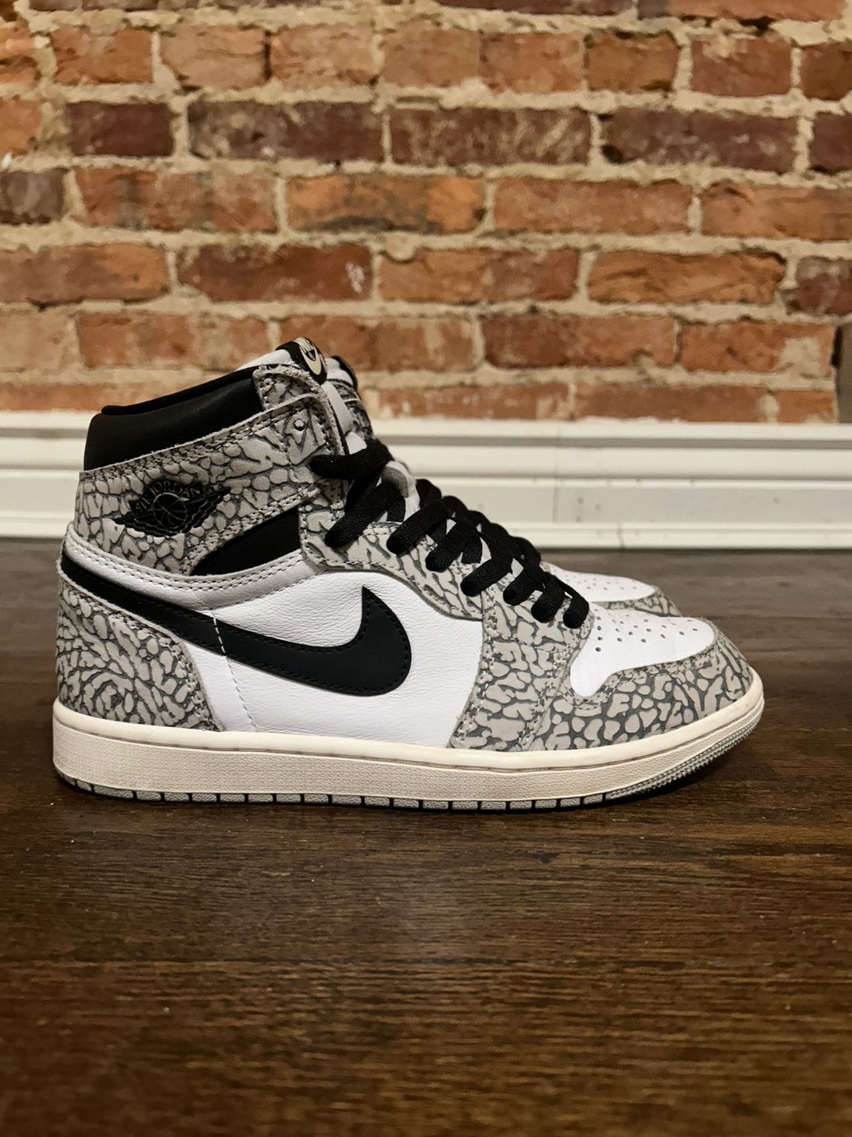 Nike Size 8 - Jordan 1 White Cement Size US 8 / EU 41 - 1 Thumbnail