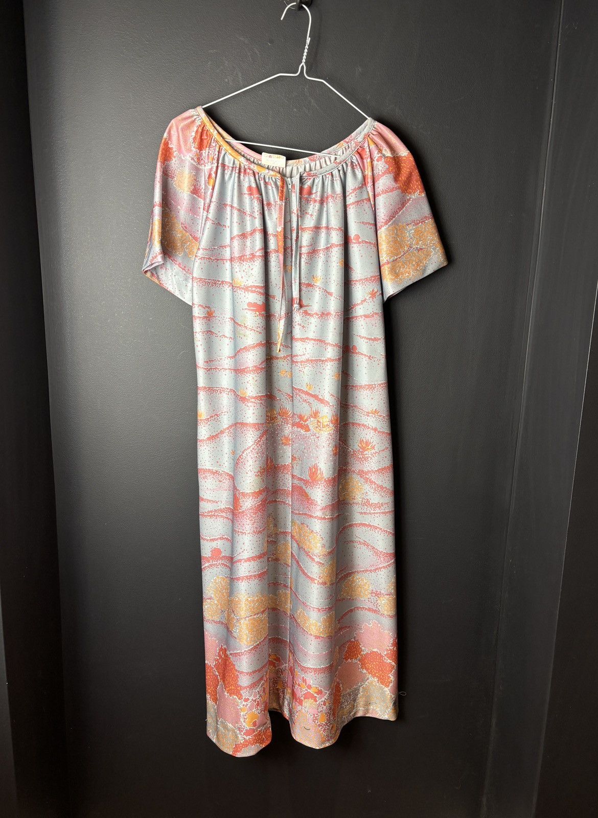 Vintage 1970s Vintage Sleep Gown Ugly Polyester Slip Dress Long PJs Size M / US 6-8 / IT 42-44 - 2 Thumbnail