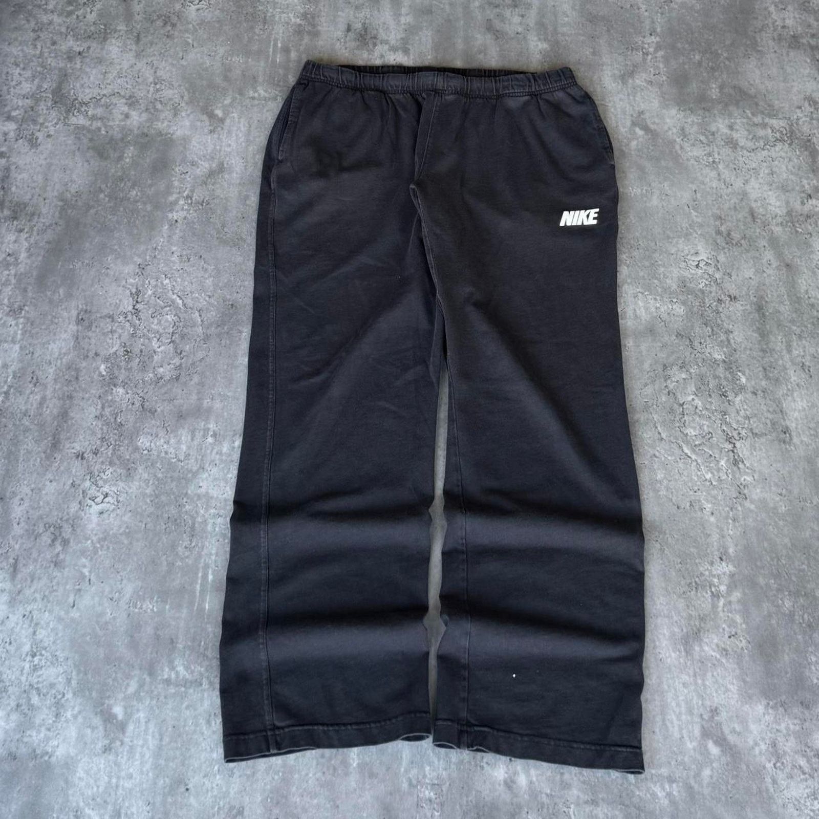 Nike × Nike ACG Vintage Y2K Nike Black & White Grunge Opium Sweatpants Size US 35 - 1 Thumbnail