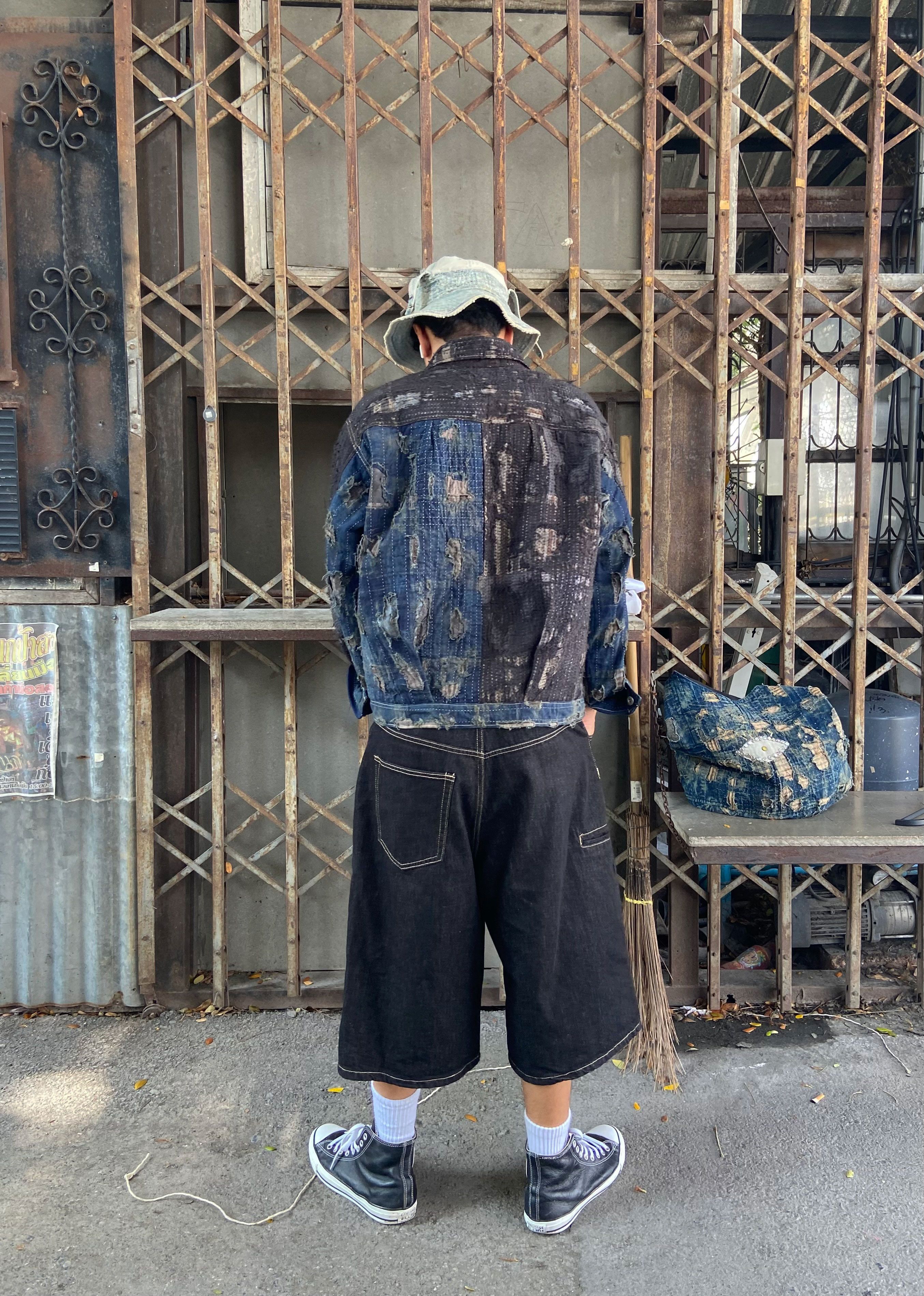 Japanese Brand 1/1 Boro Patchwork Denim Jacket Size US L / EU 52-54 / 3 - 12 Thumbnail