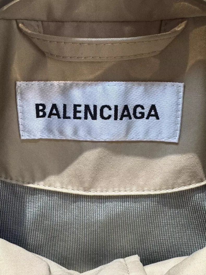 Balenciaga Balenciaga size 36 Khaki windbreaker jacket coat Size XS / US 0-2 / IT 36-38 - 5 Thumbnail