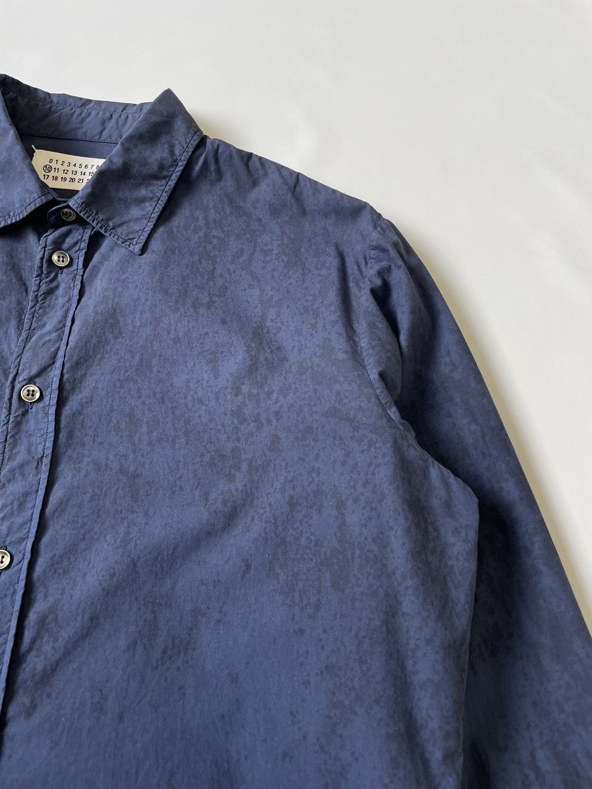 Maison Margiela A/W 09 Trompe L’Oeil ‘Rain Effect’ Print Shirt Size US L / EU 52-54 / 3 - 6 Thumbnail