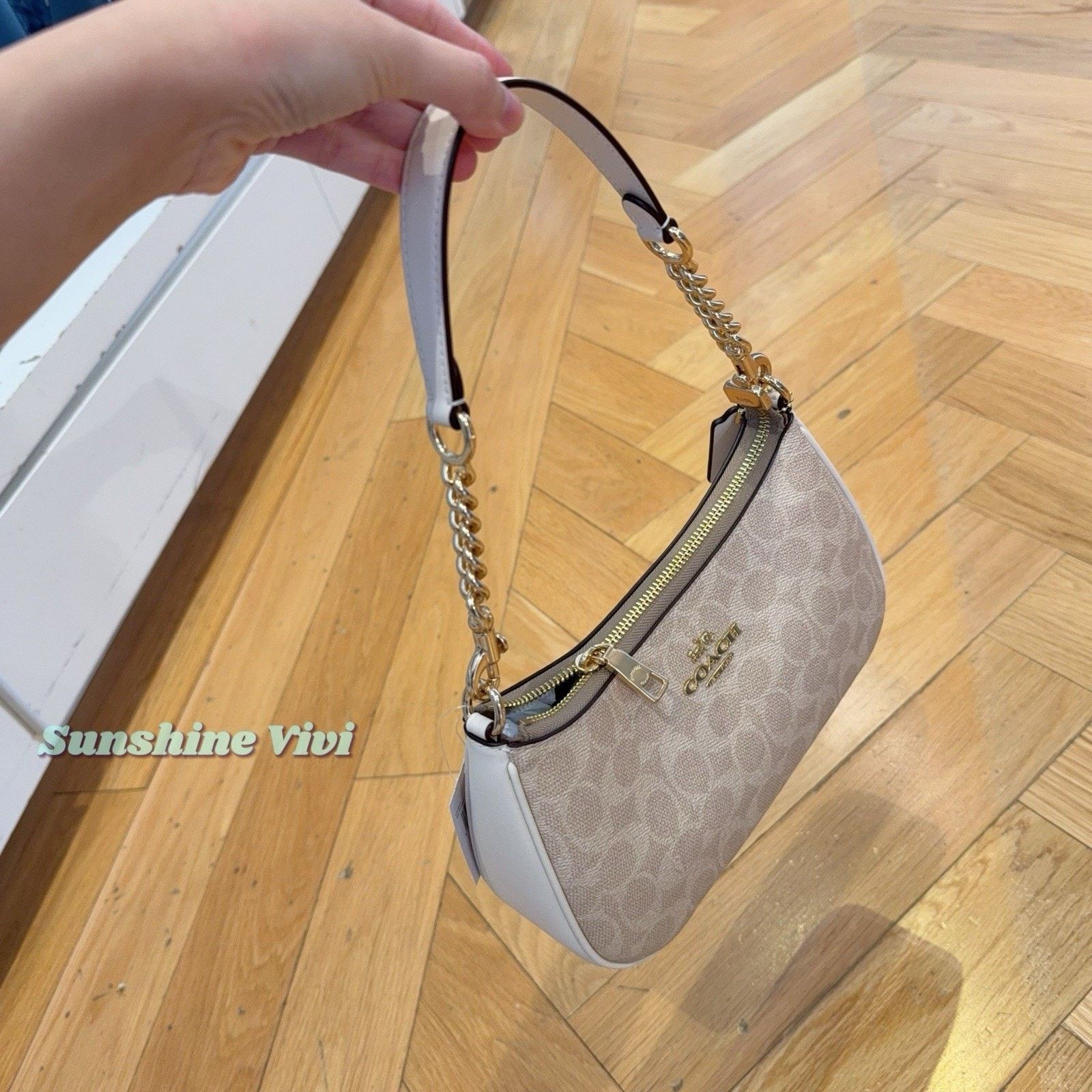 Coach NWT Coach Teri Shoulder Bag Signature Canvas CV933 Chalk Size ONE SIZE - 3 Thumbnail