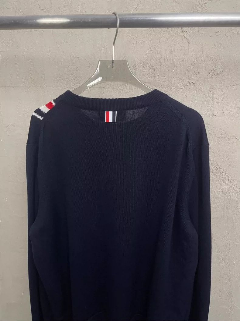 Thom Browne Thom Browne size3 A wool turtleneck sweater Size US L / EU 52-54 / 3 - 3 Thumbnail