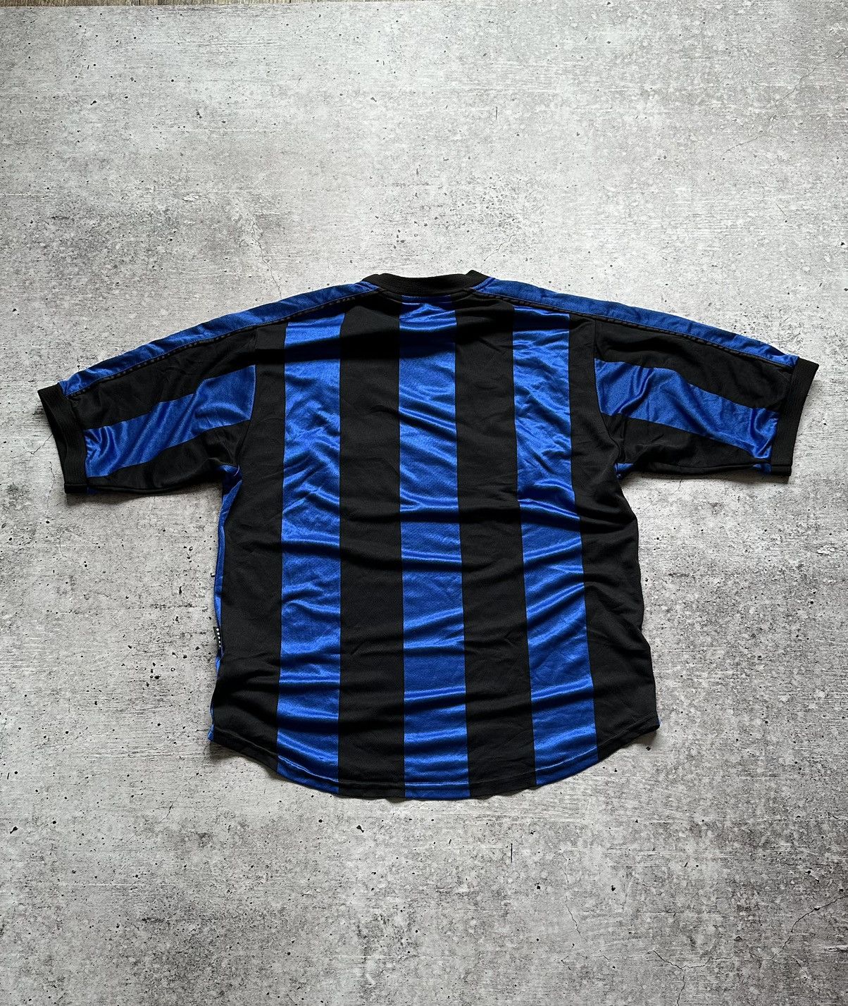 Nike 1999 Nike Internazionale Vintage Rare Soccer Jersey Size US M / EU 48-50 / 2 - 14 Thumbnail