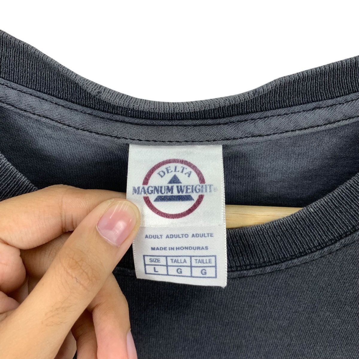 Vintage Vintage COWBOY BRAND Face Your Fears Bull Graphic Backhit Size US L / EU 52-54 / 3 - 9 Thumbnail