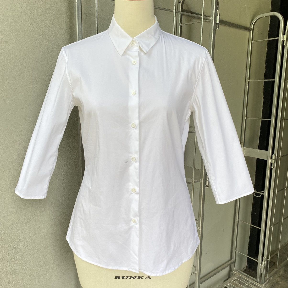 Jil Sander JIL SANDER White Collared Button-Down Blouse Size XXS / US 00 / IT 34 - 10 Thumbnail