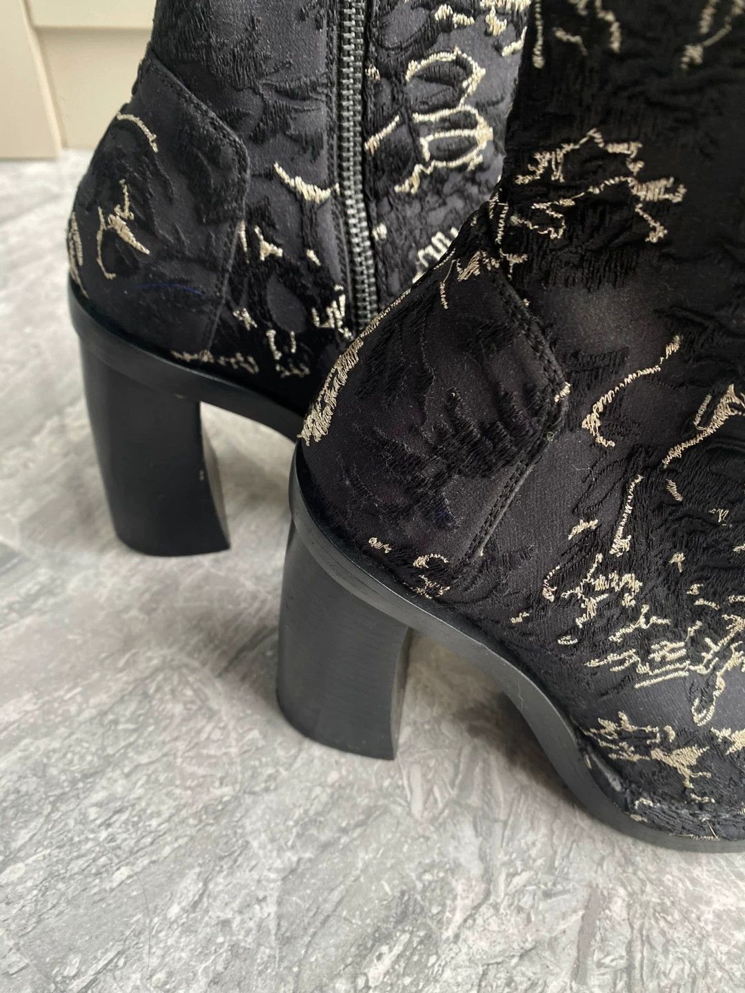 Ann Demeulemeester Ann Demeulemeester embroidered runway boots Size US 5 / IT 35 - 2 Thumbnail