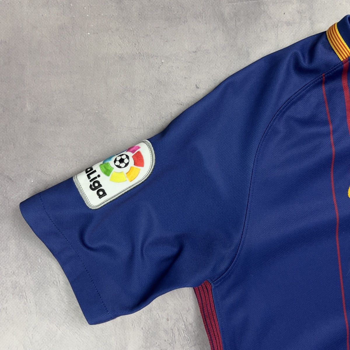 Nike Rare! F.C Barcelona Nike Soccer Jersey Away Home Shirt Size US S / EU 44-46 / 1 - 2 Thumbnail