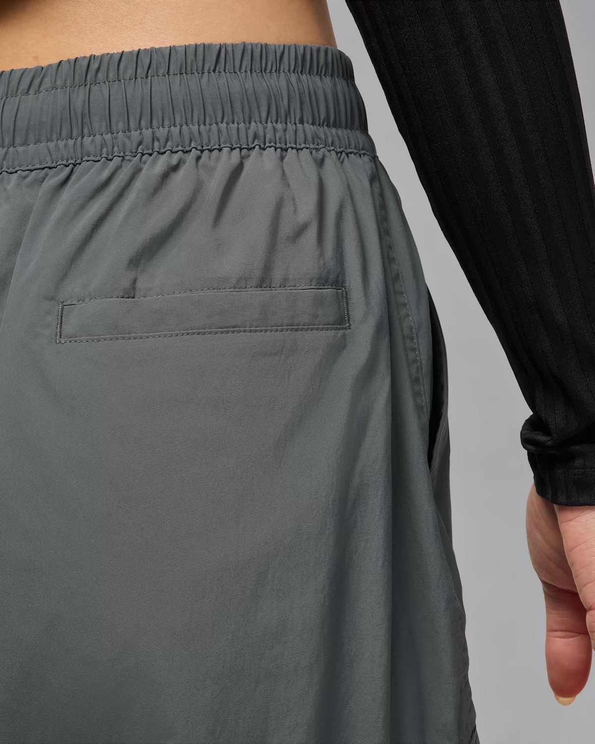 Jordan Brand Nike Jordan Pants Flight Chicago Women's Parachute Grey S Size 28" / US 6 / IT 42 - 5 Thumbnail