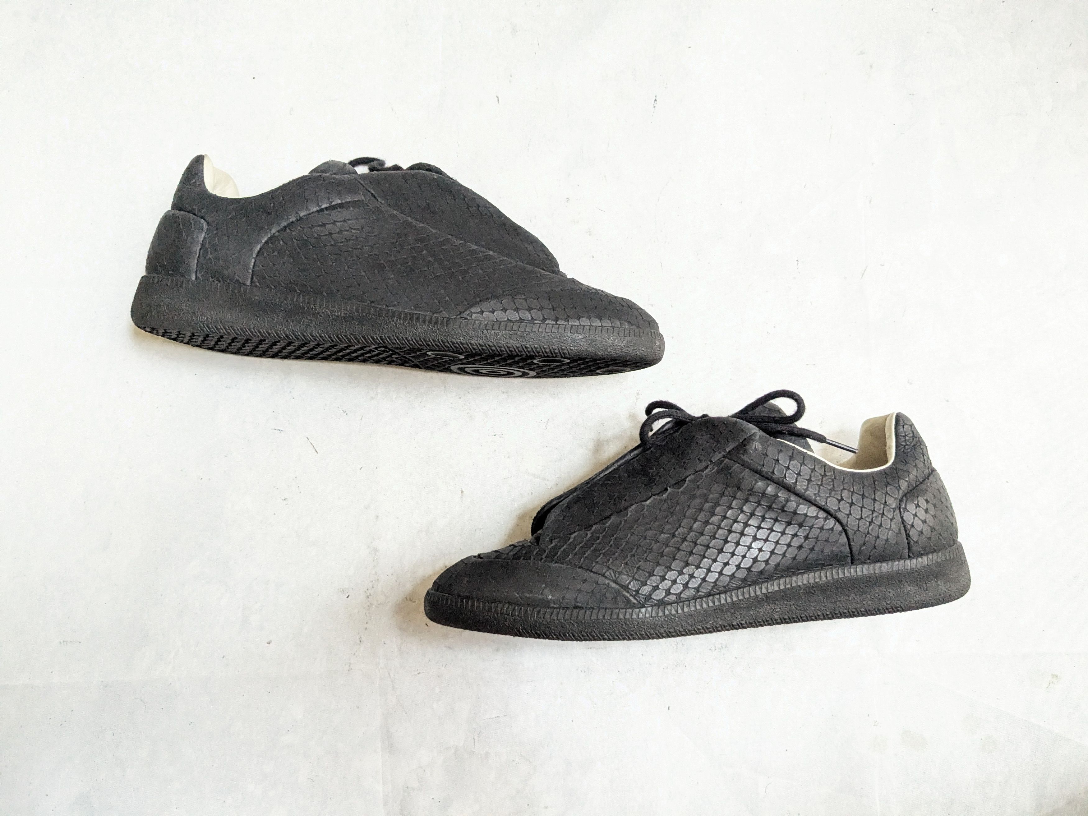 Maison Margiela 22 future black low ZIP sneaker | Grailed