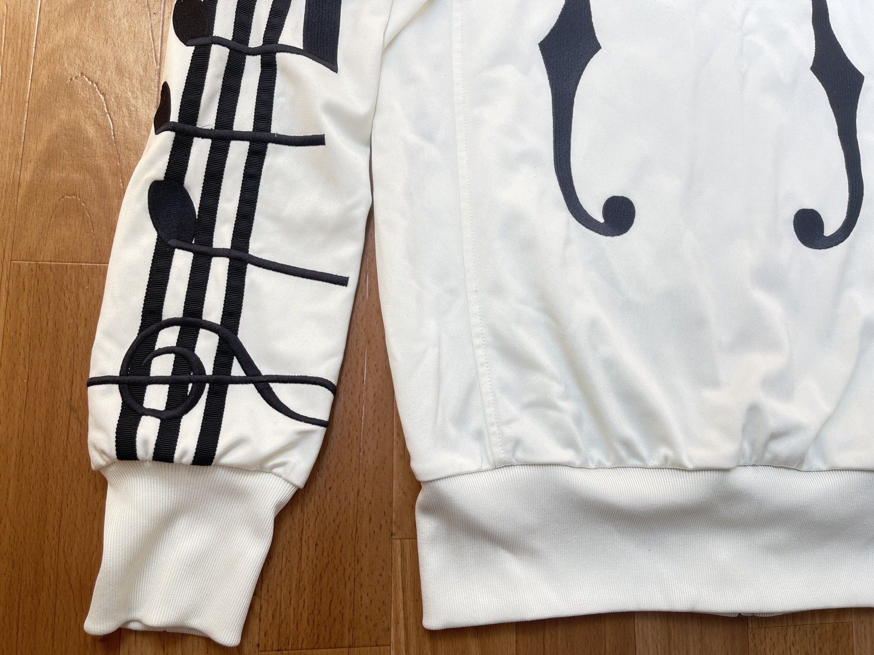 Adidas × Jeremy Scott Adidas Jeremy Scott Jacket Music Note Madonna XS X29858 Size US XS / EU 42 / 0 - 12 Thumbnail