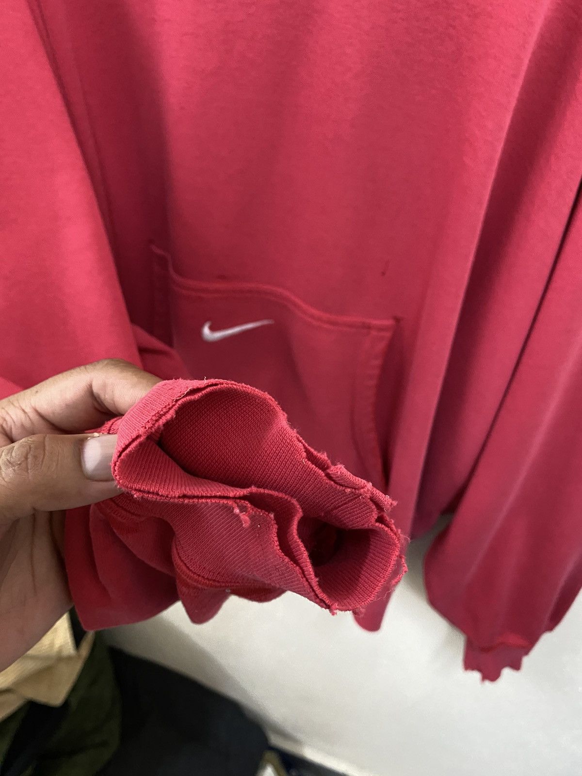 Nike Vintage Nike Hoodie Centre Pocket - Red Size US XXL / EU 58 / 5 - 11 Thumbnail