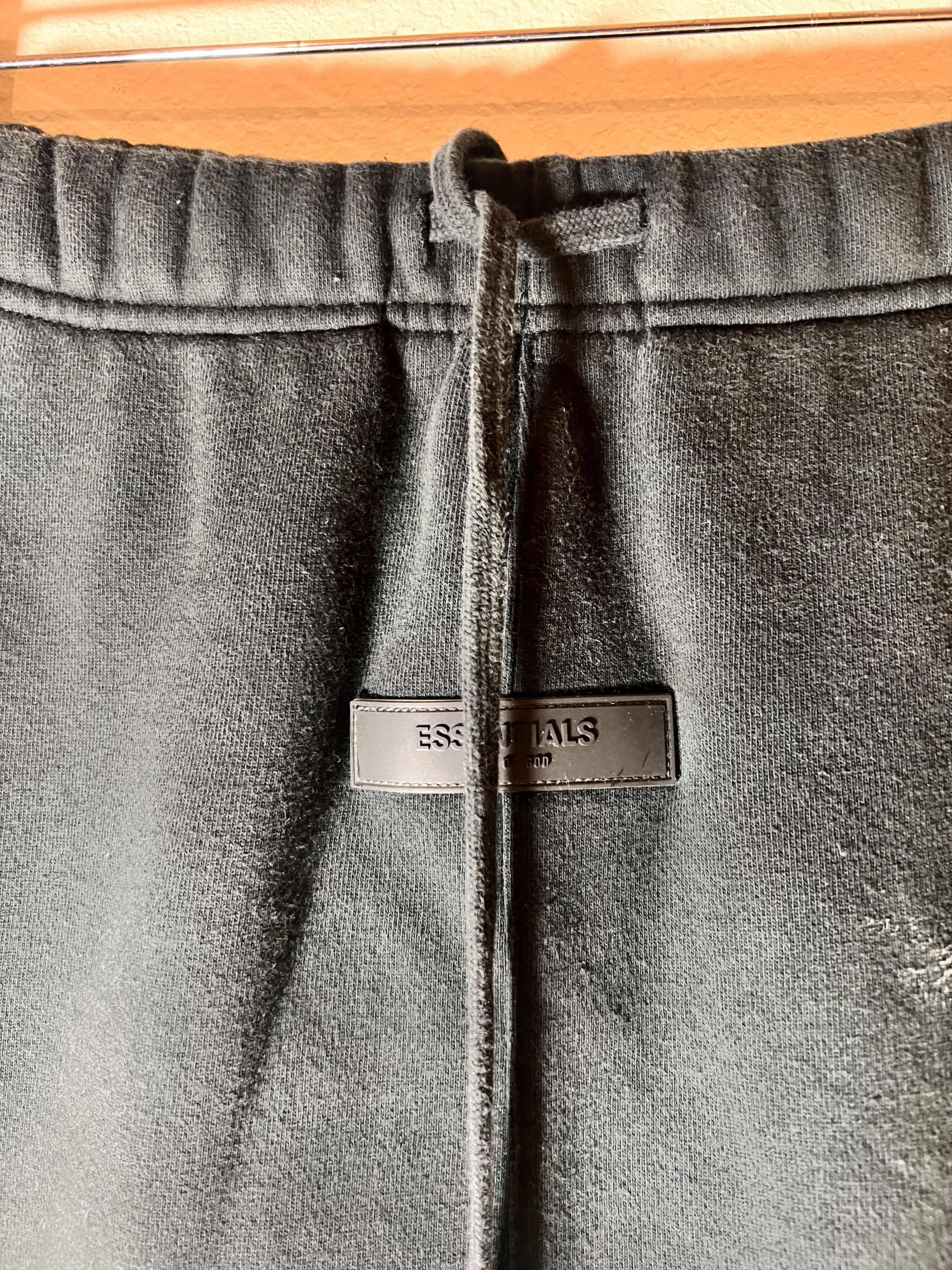 Fear of God Fear Of God Essentials Sweatpant Off Black S Size US 30 / EU 46 - 4 Thumbnail