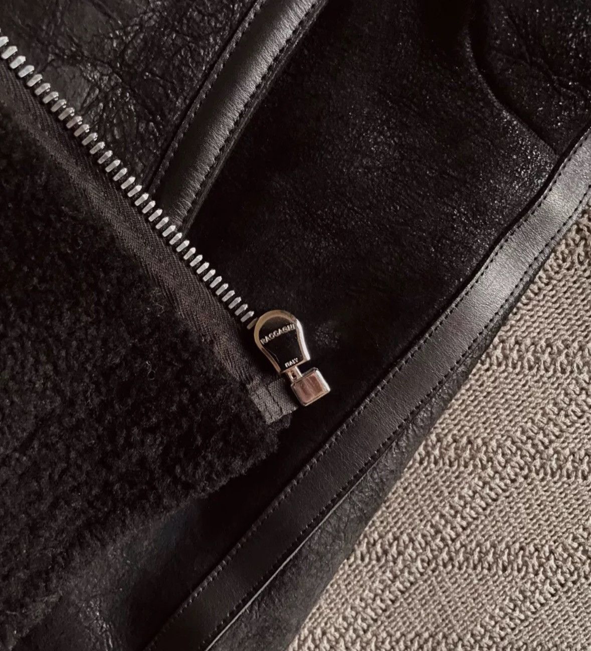 Rick Owens Rick Owens fur one-piece fur jacket 2412-Nextarrow Size US M / EU 48-50 / 2 - 5 Thumbnail