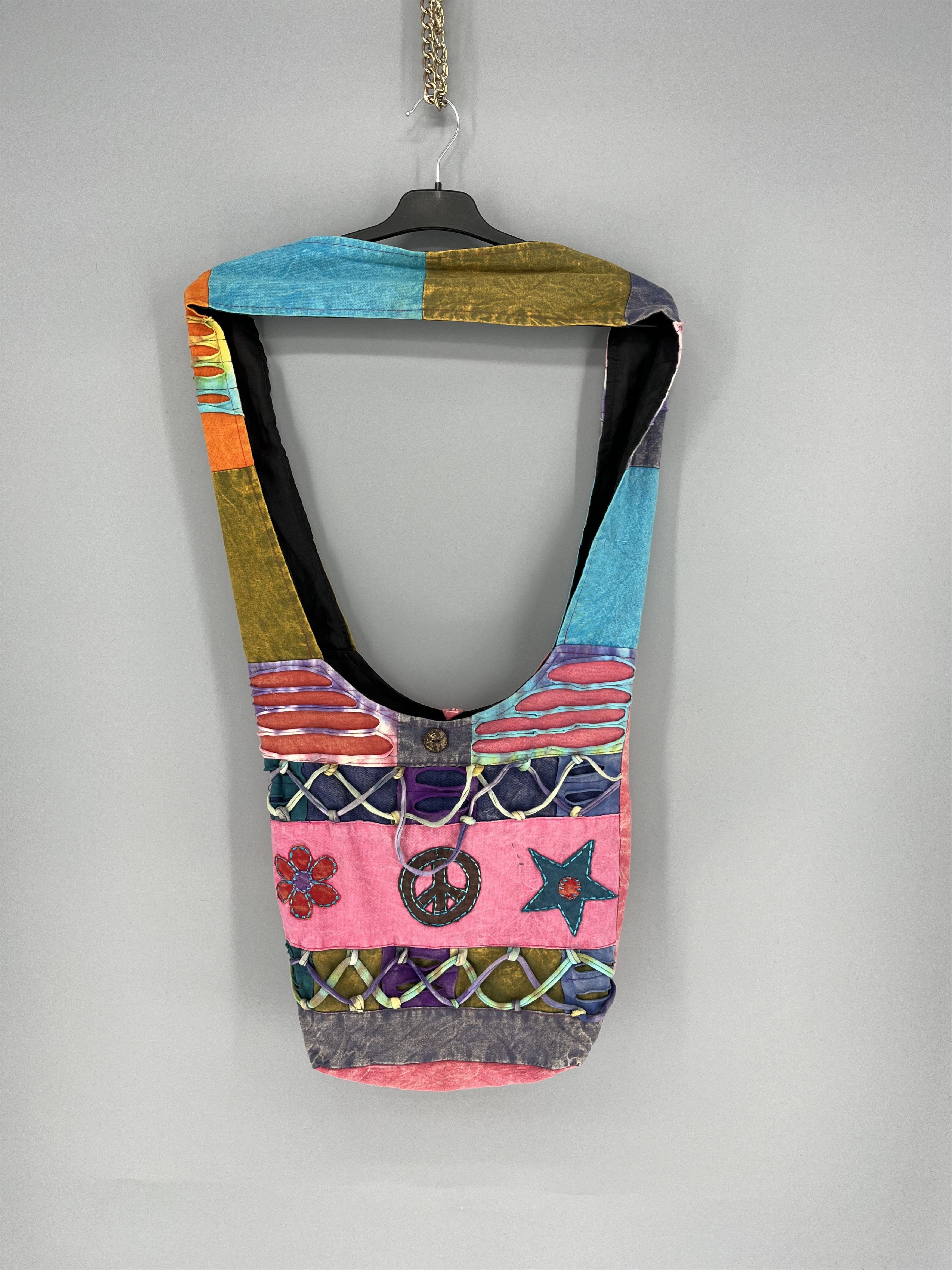 Japanese Brand Vintage Y2K Japanese Shopper Crossbody Hippie Bag Style Size ONE SIZE - 1 Thumbnail