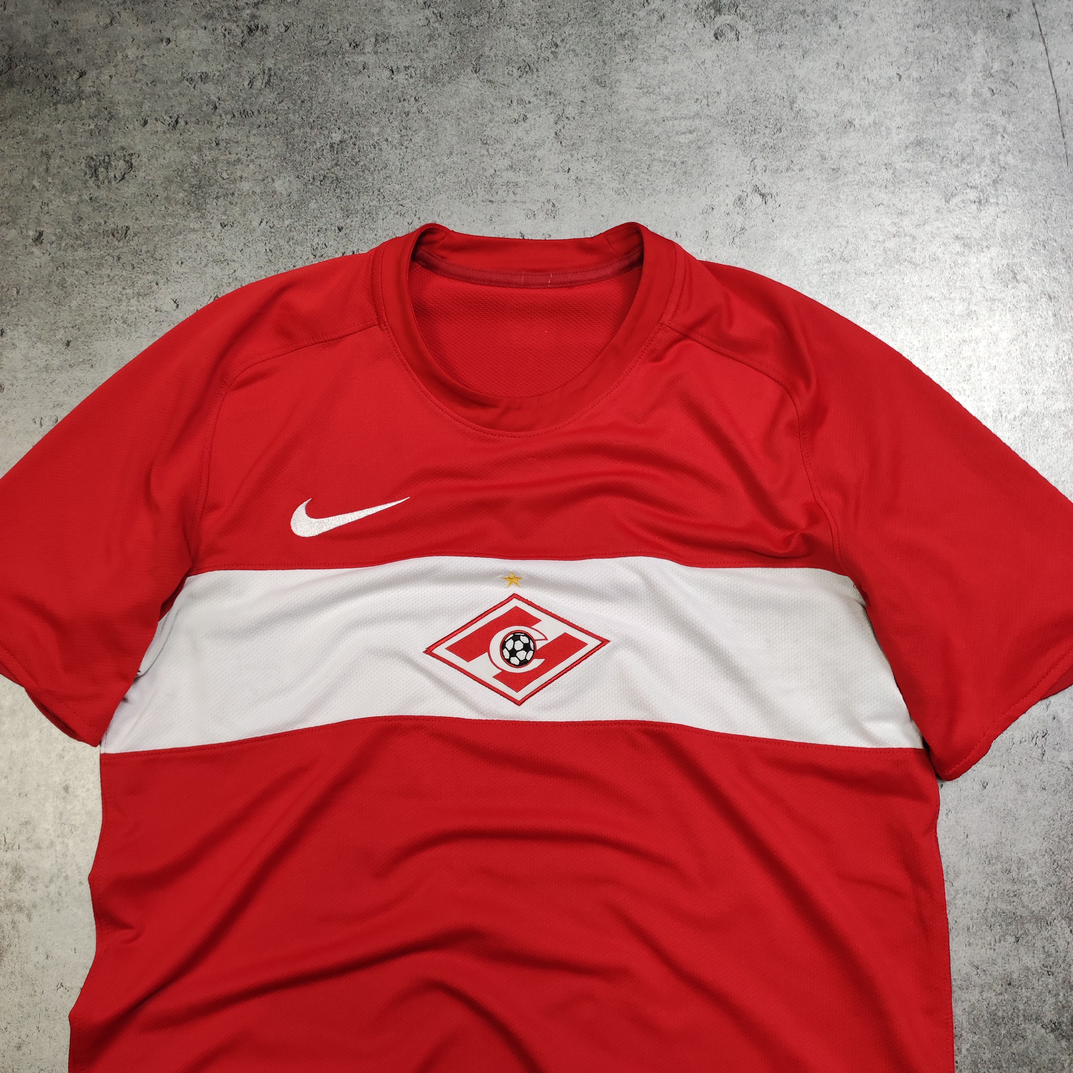 Other RARE Spartak Moscow x Nike Football 2009 Home Jersey Size US L / EU 52-54 / 3 - 3 Thumbnail