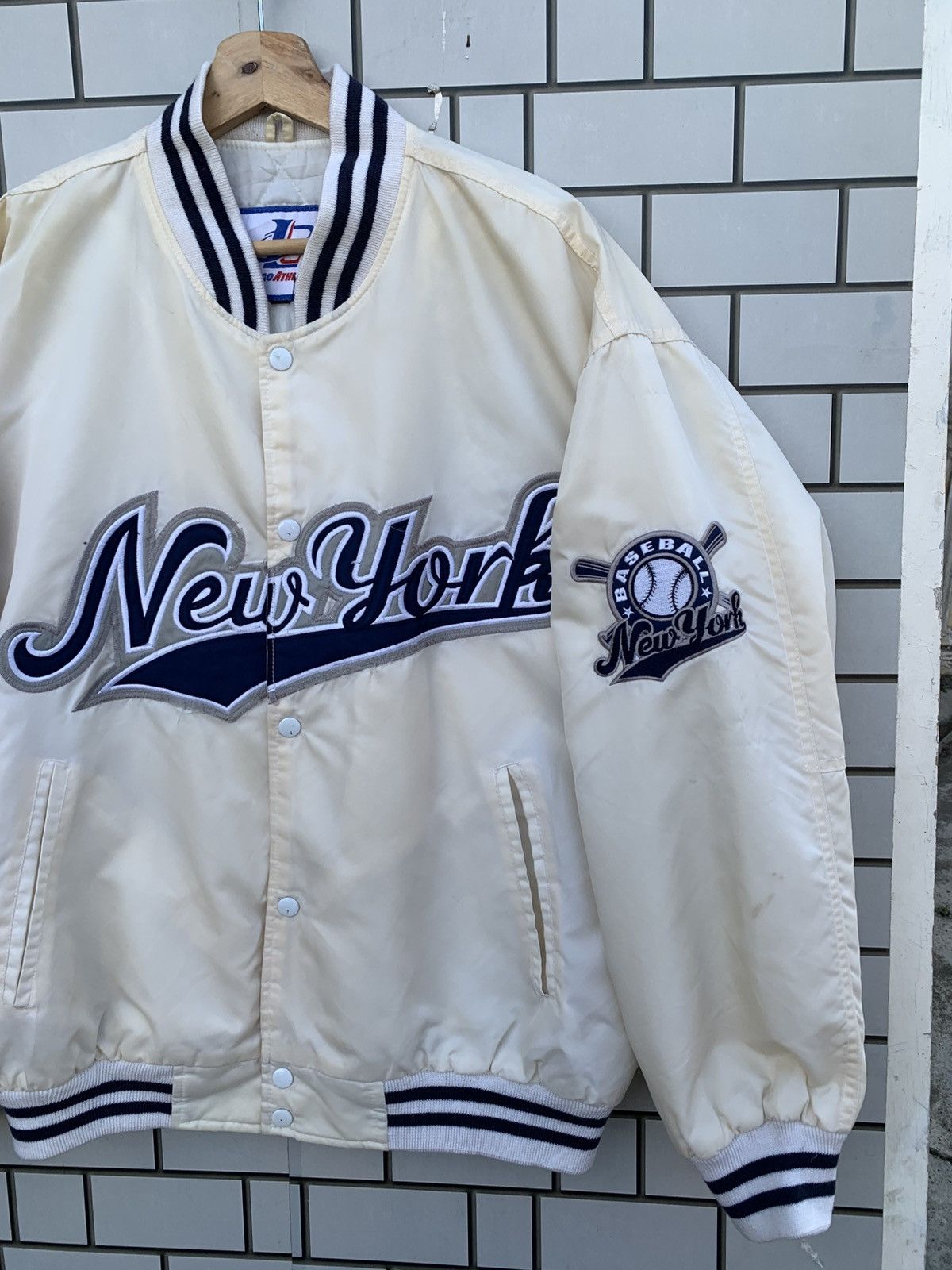 Logo Athletic × Vintage Vintage Logo Athletic Bomber Jacket Size US L / EU 52-54 / 3 - 7 Thumbnail