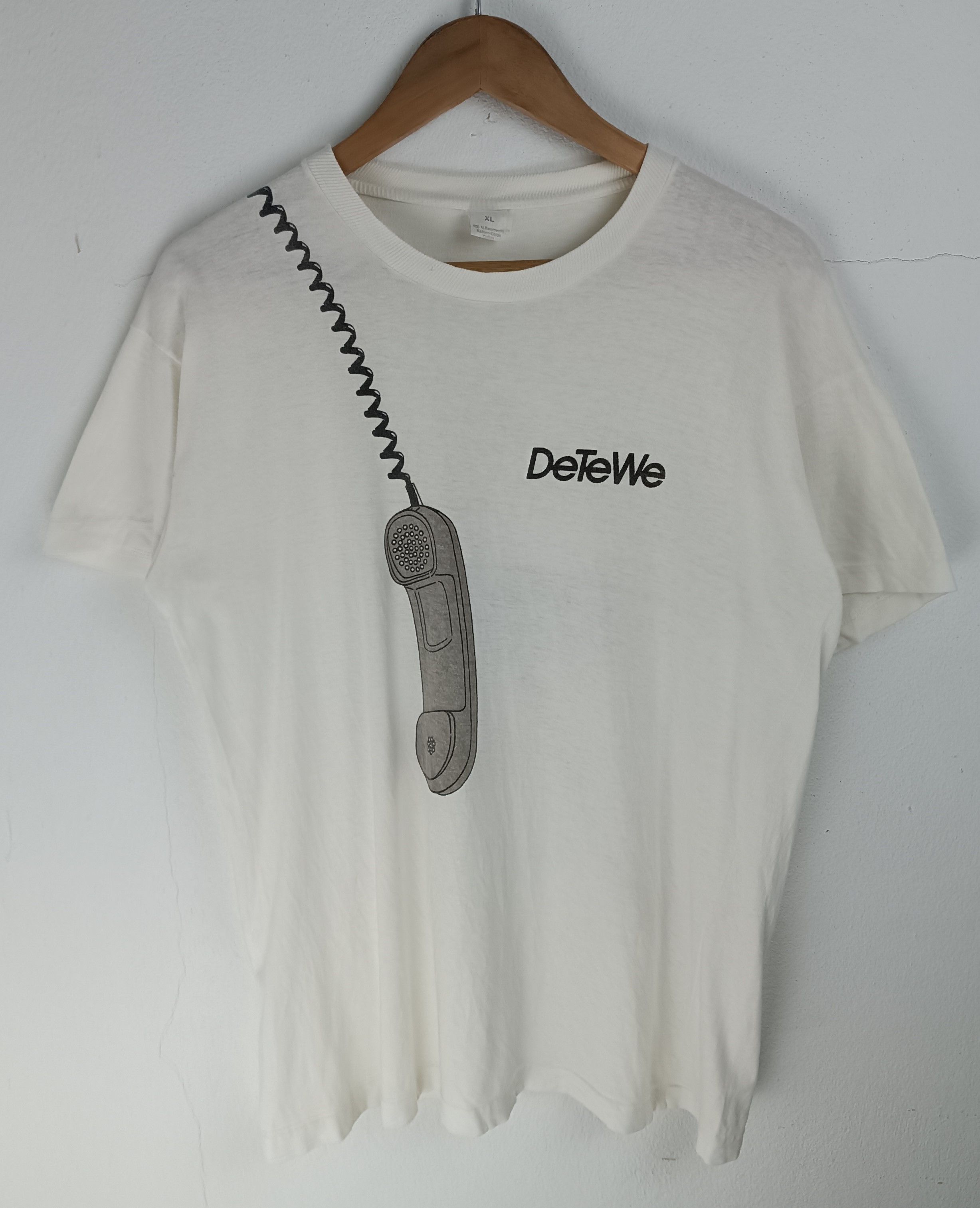 Other VINTAGE 90'S DeTeWe KOMMUNIKATIONS TECHNIK VERY RARE TEE Size US L / EU 52-54 / 3 - 3 Thumbnail