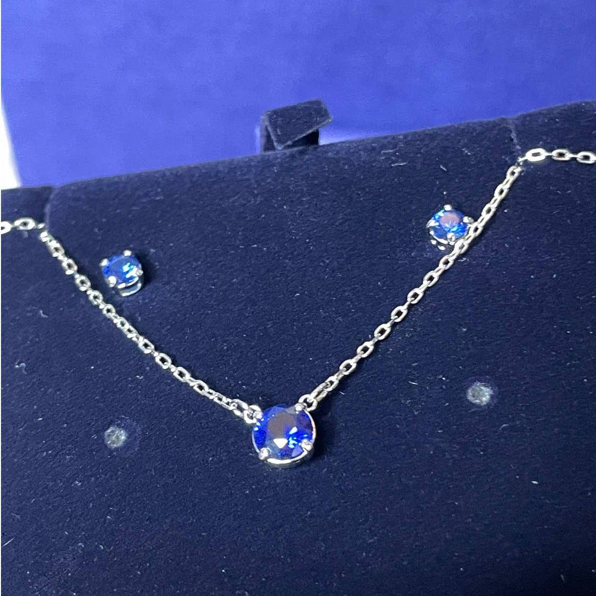 Swarovski Swarovski Attract set Round, Blue Necklace and Earrings Size ONE SIZE - 4 Thumbnail