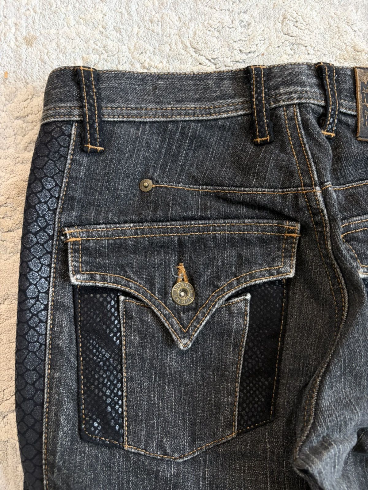 Morgan Homme Snake Print Pleated Flare Denim Size US 29 - 8 Thumbnail